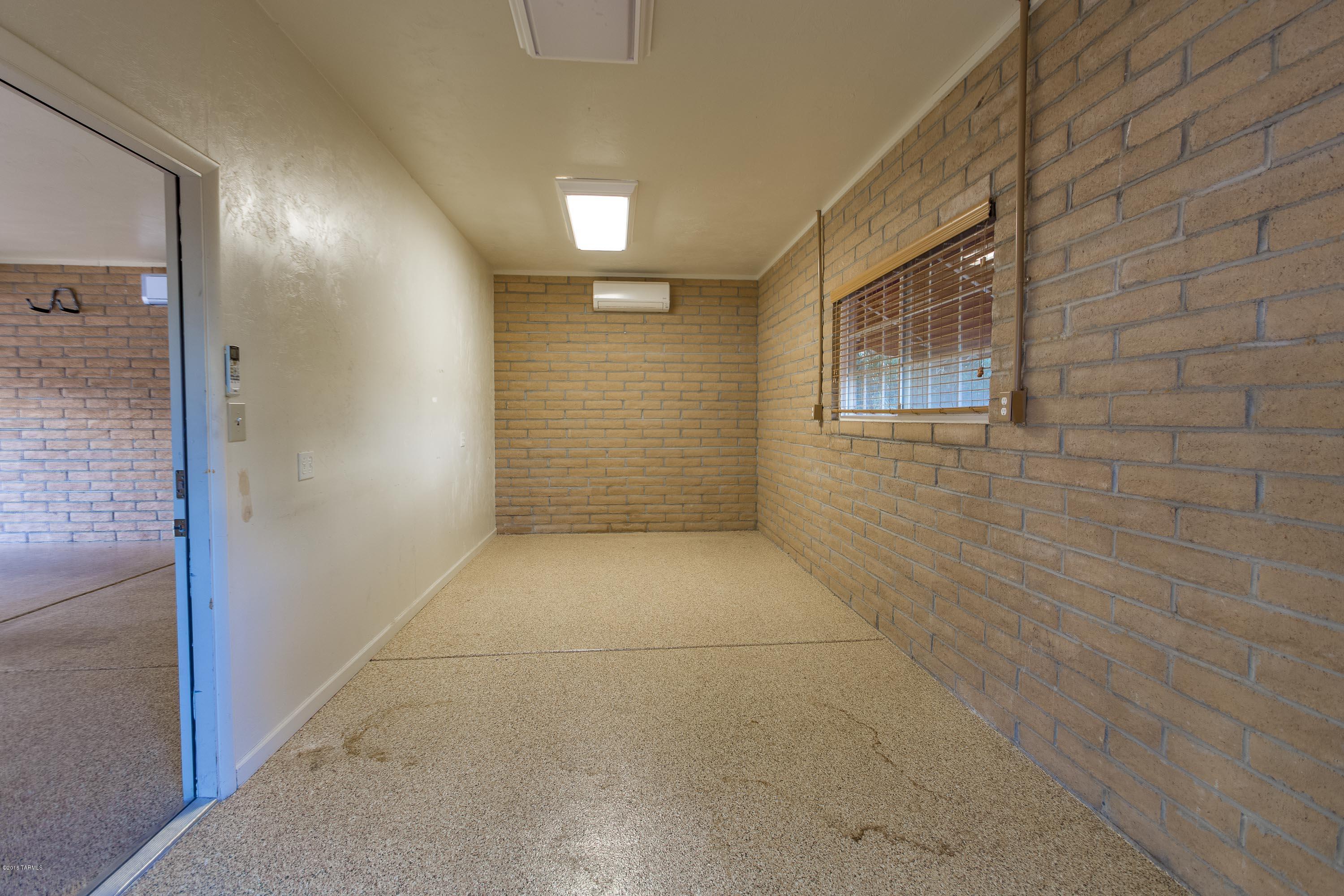 Casas Adobes West (1-220) - Residential