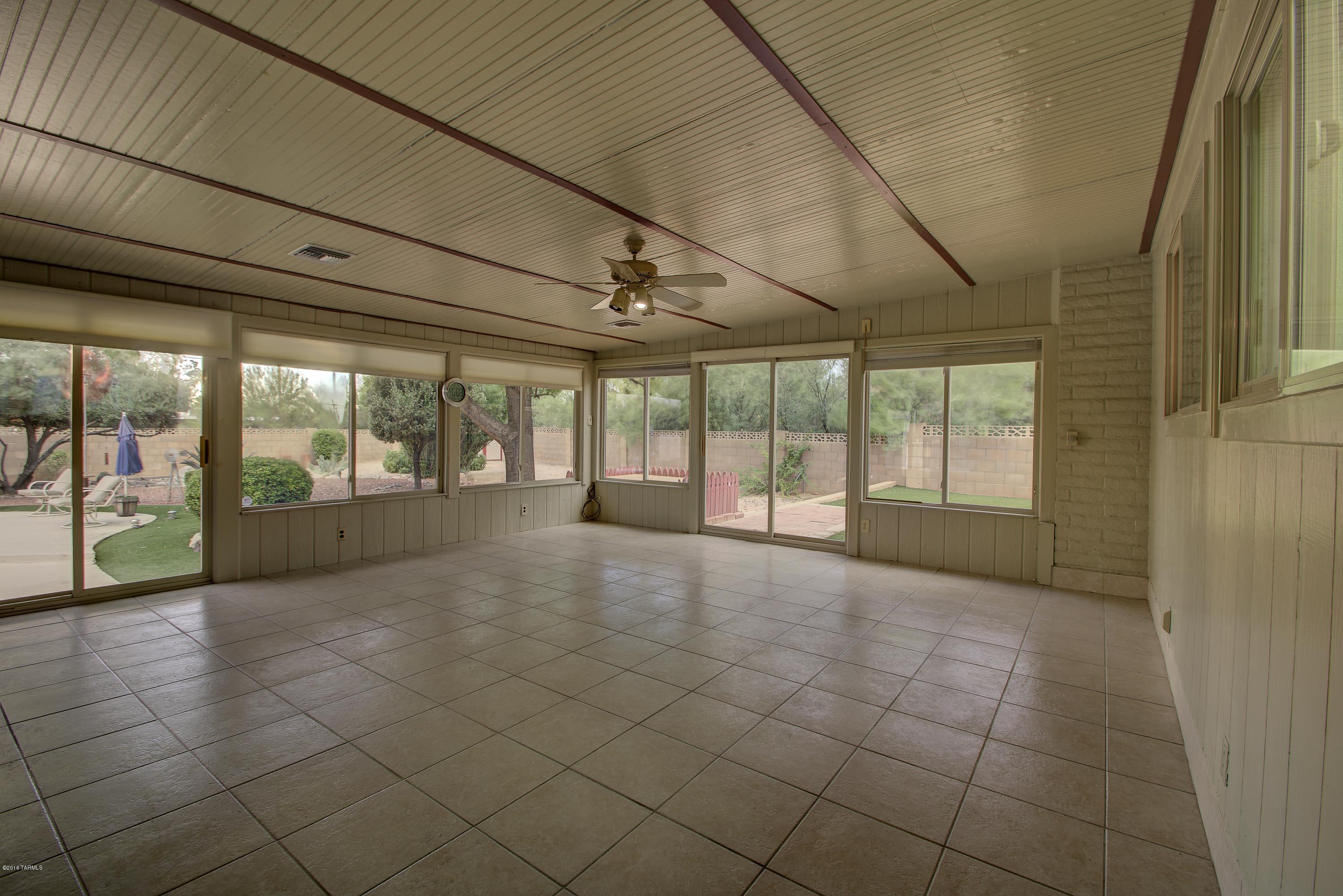Casas Adobes West (1-220) - Residential