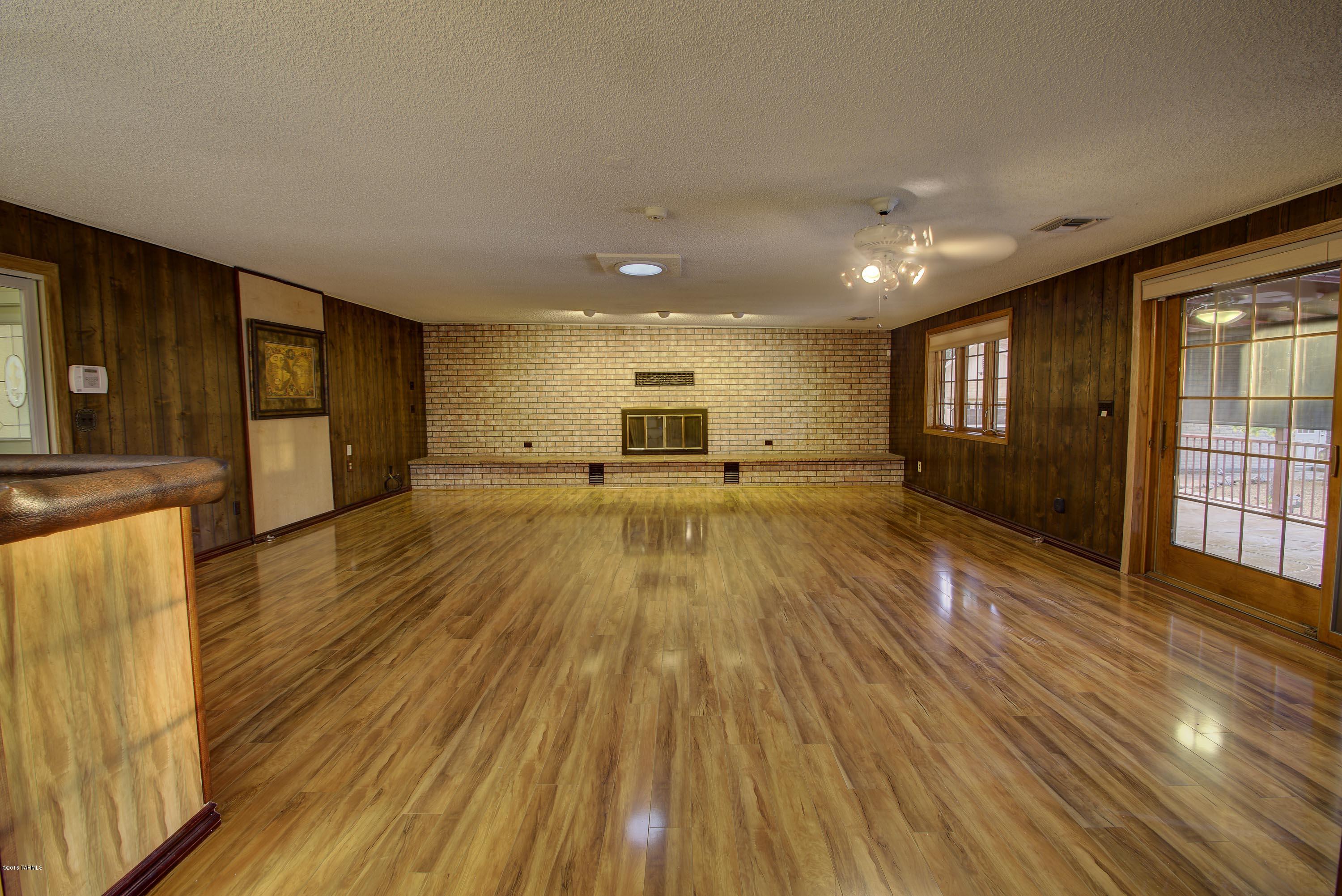 Casas Adobes West (1-220) - Residential