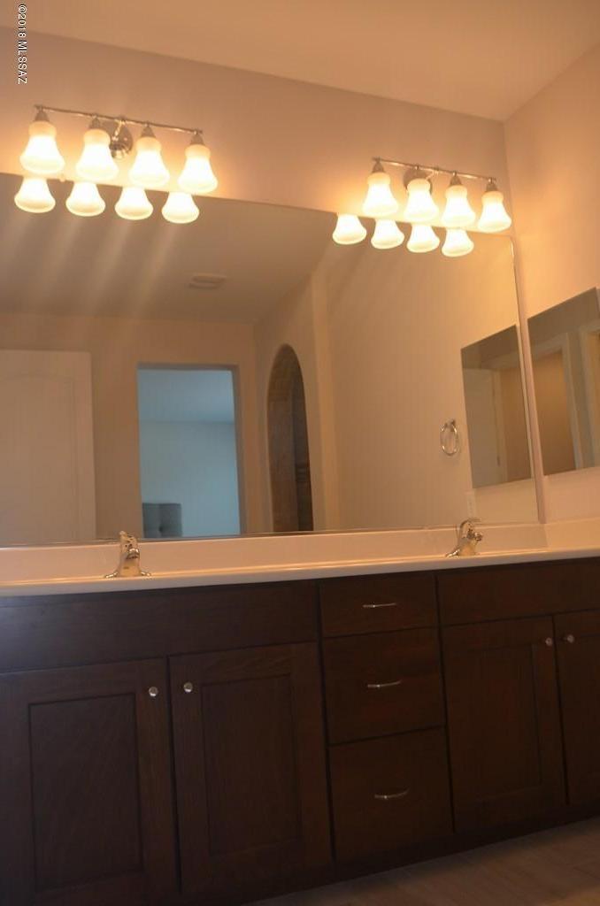 Del Webb at Rancho Del Lago Phase II SQ20112850077 - Residential Lease