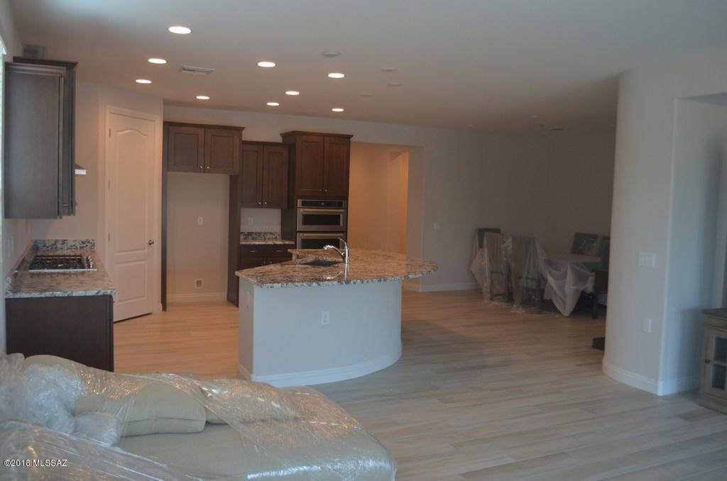 Del Webb at Rancho Del Lago Phase II SQ20112850077 - Residential Lease