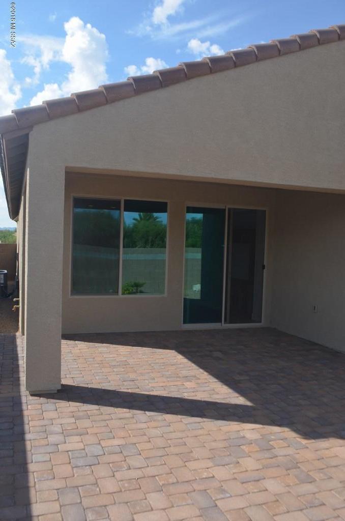 Del Webb at Rancho Del Lago Phase II SQ20112850077 - Residential Lease