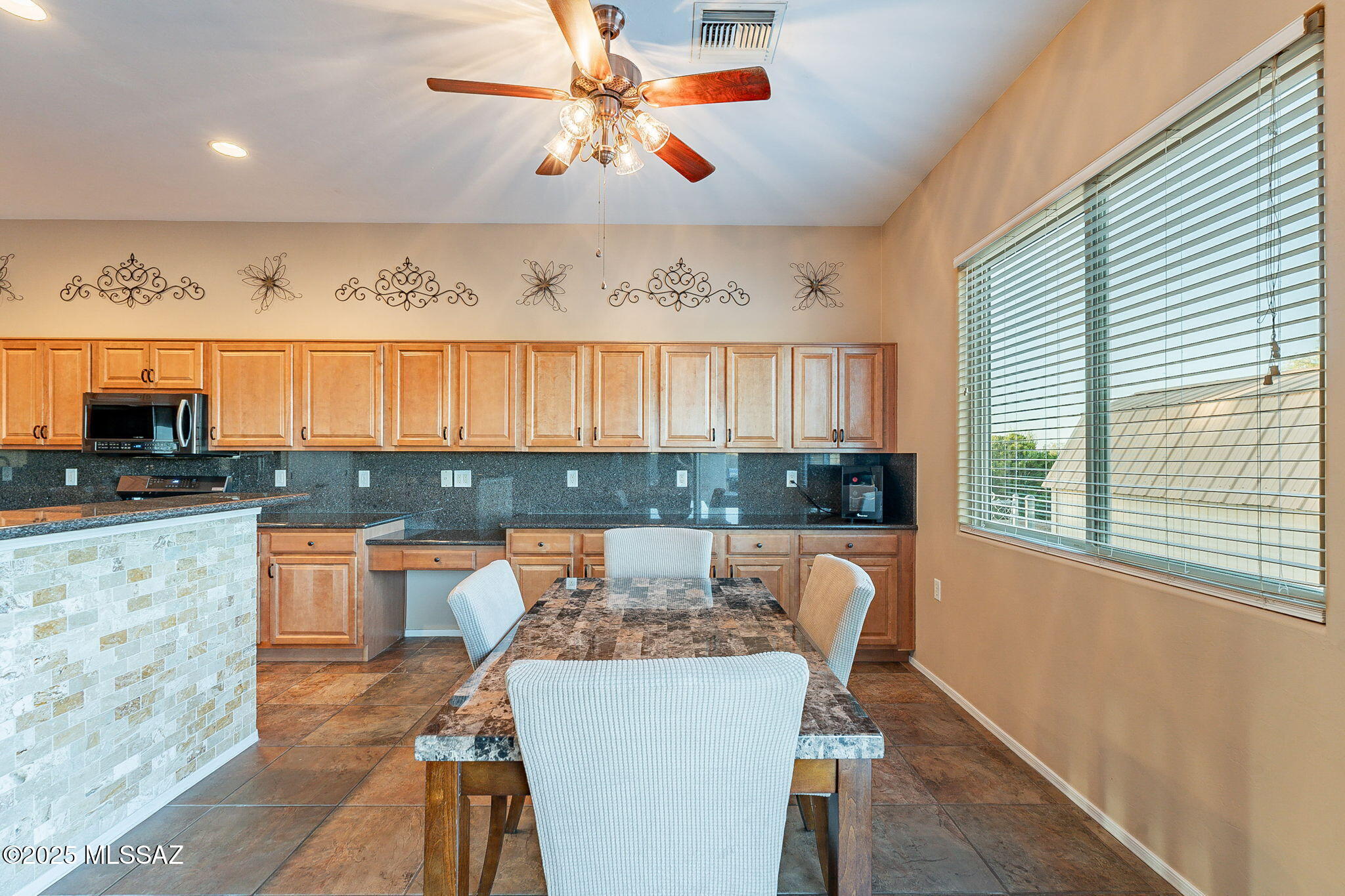 4804 N Coues Deer Lane