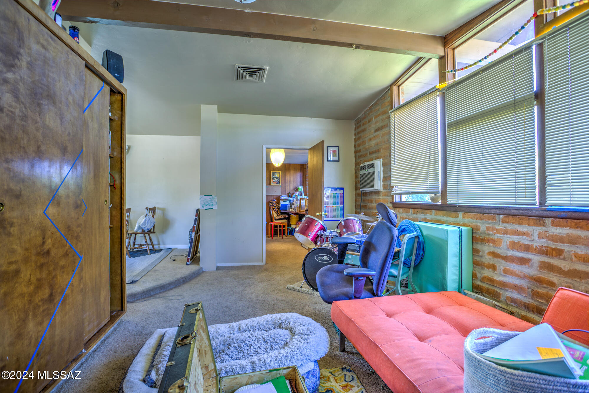 Crest View - Residential