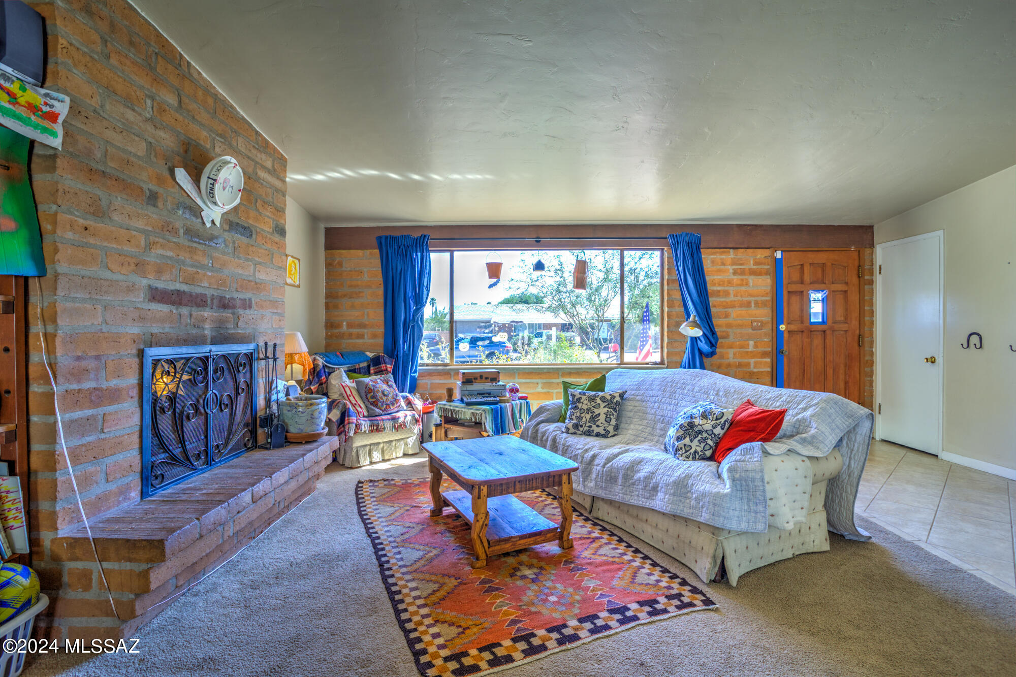Crest View - Residential