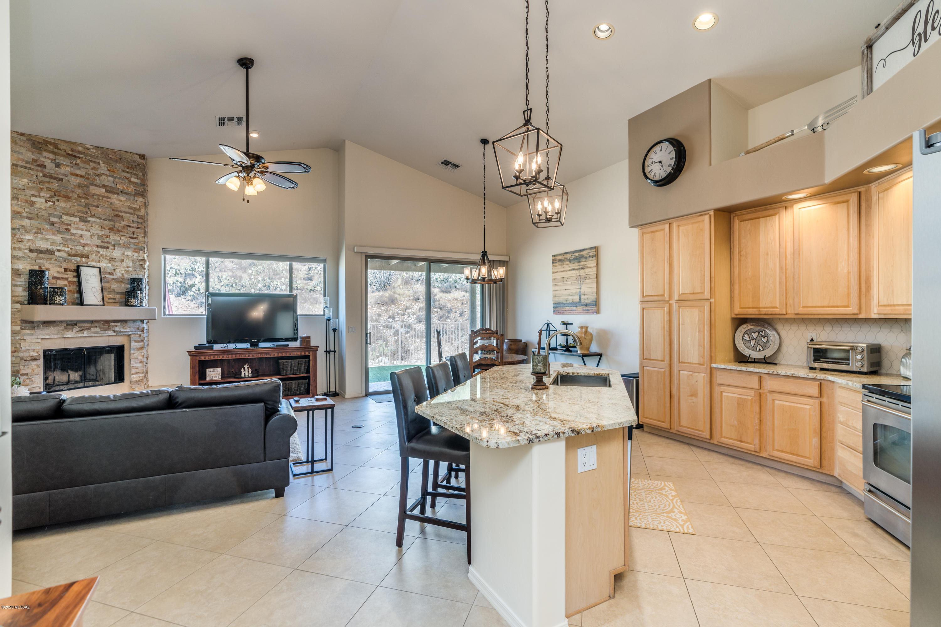 Sabino Mountain (1-290) - Residential