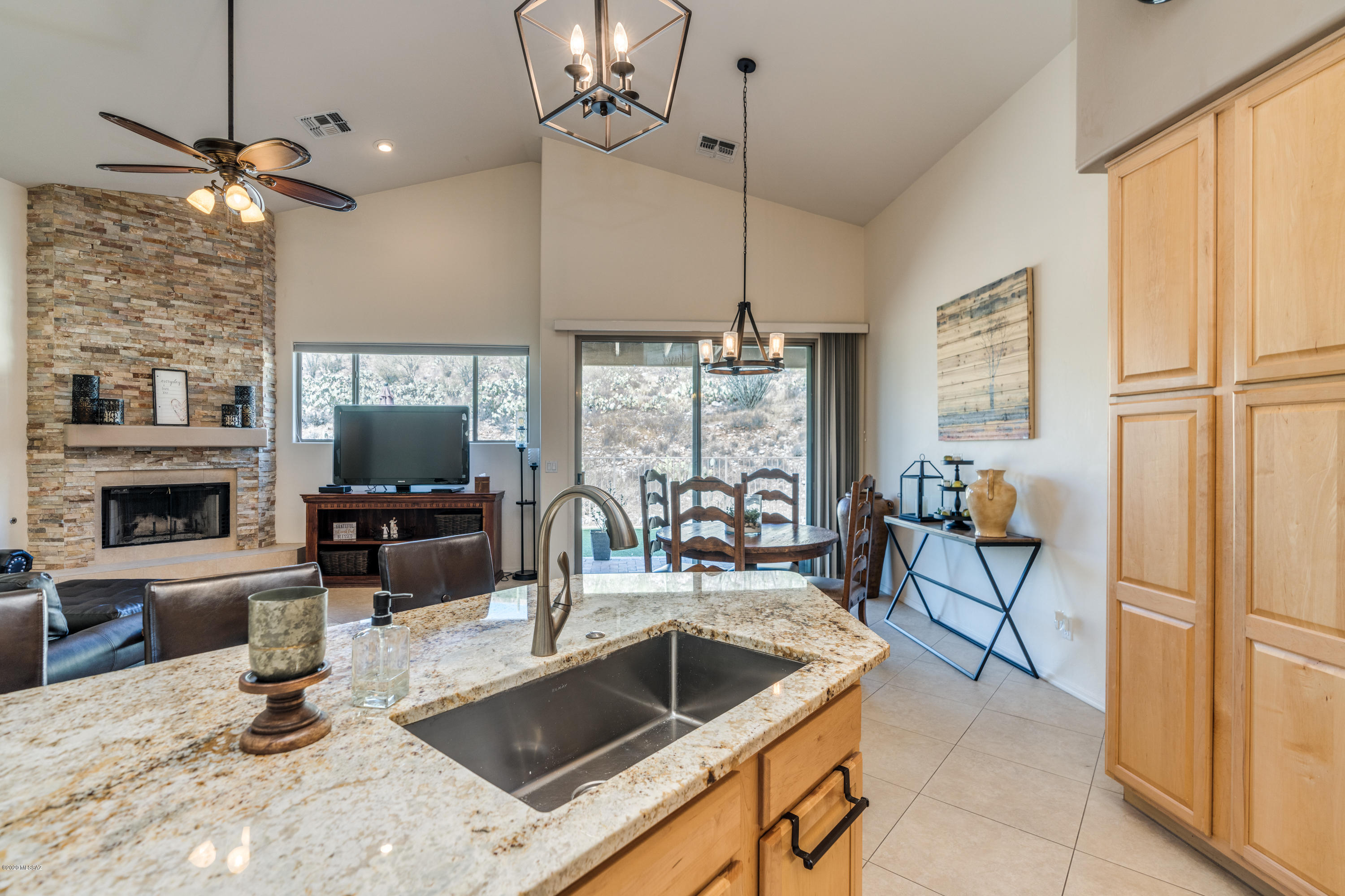 Sabino Mountain (1-290) - Residential