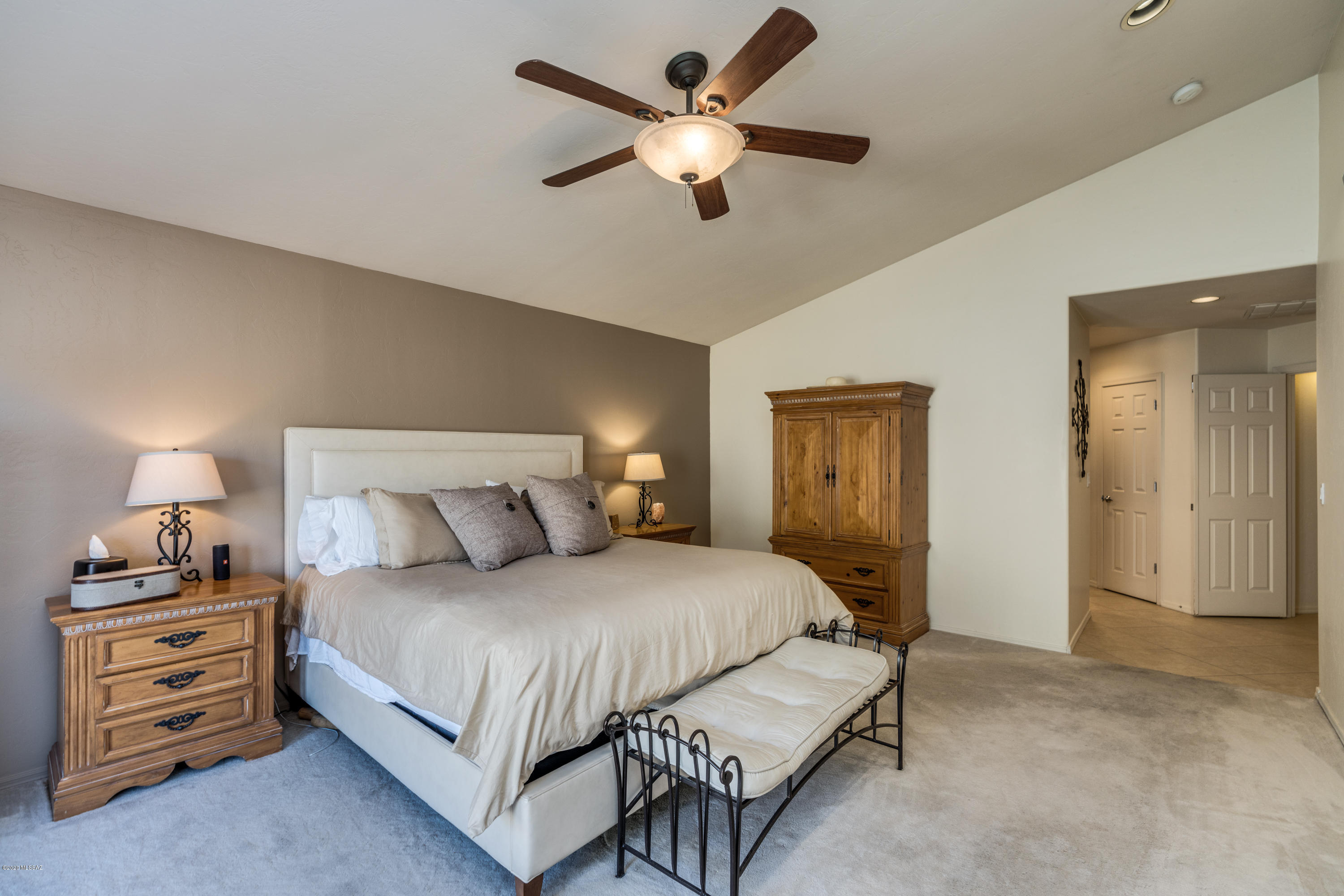 Sabino Mountain (1-290) - Residential