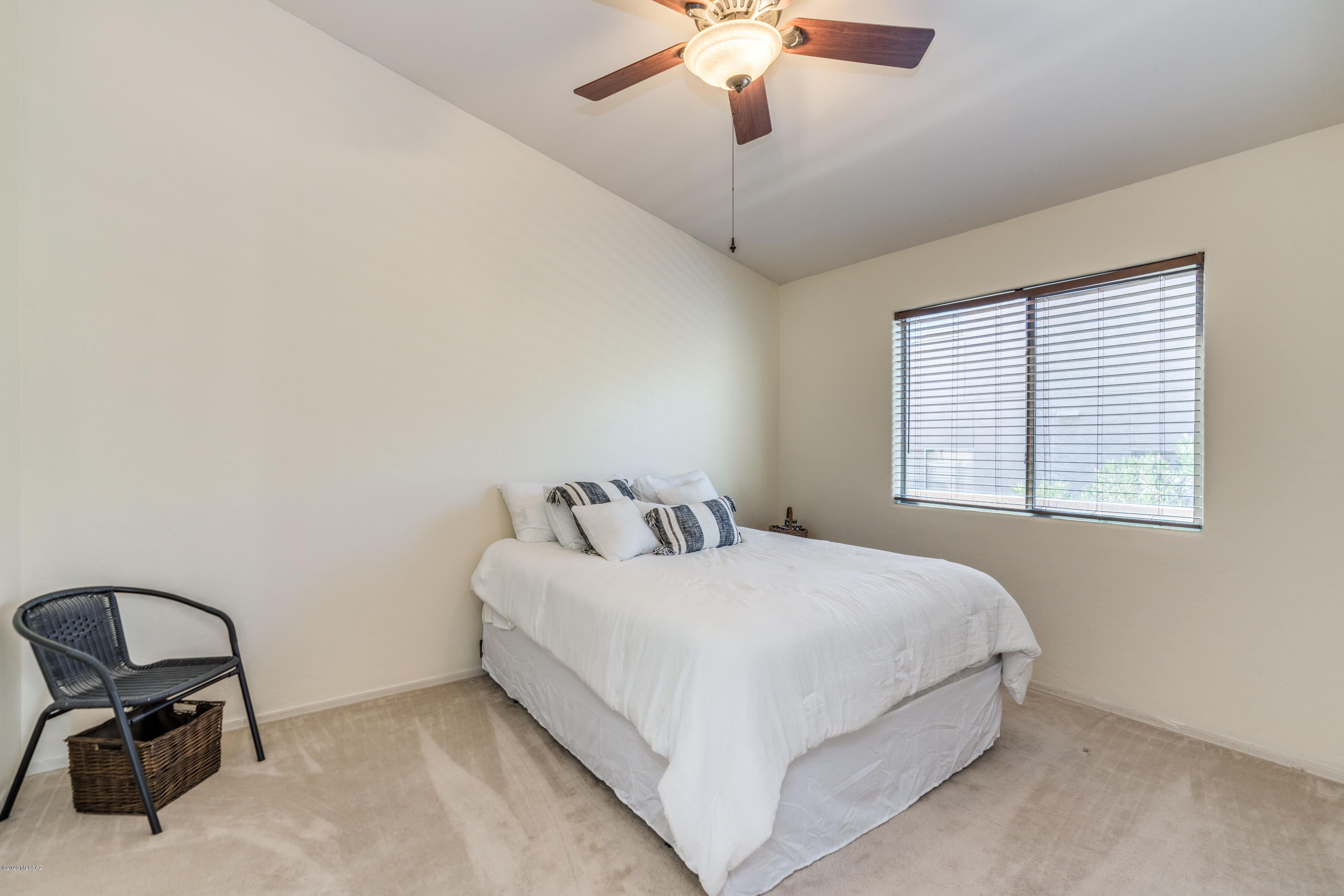 Sabino Mountain (1-290) - Residential