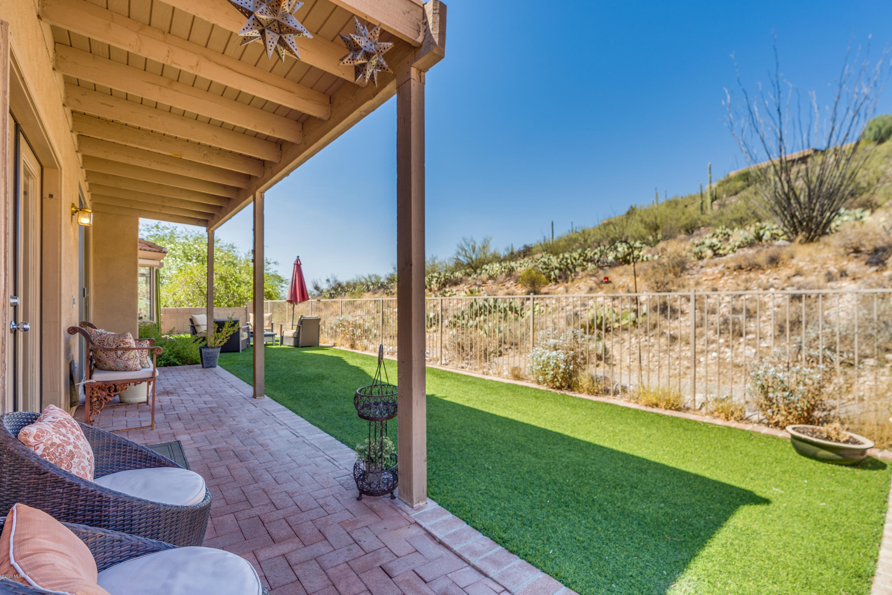 Sabino Mountain (1-290) - Residential