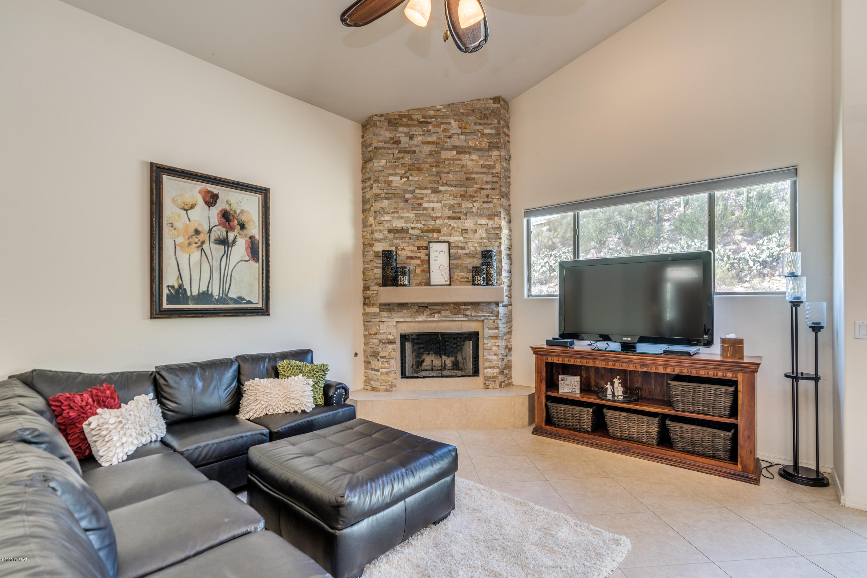 Sabino Mountain (1-290) - Residential