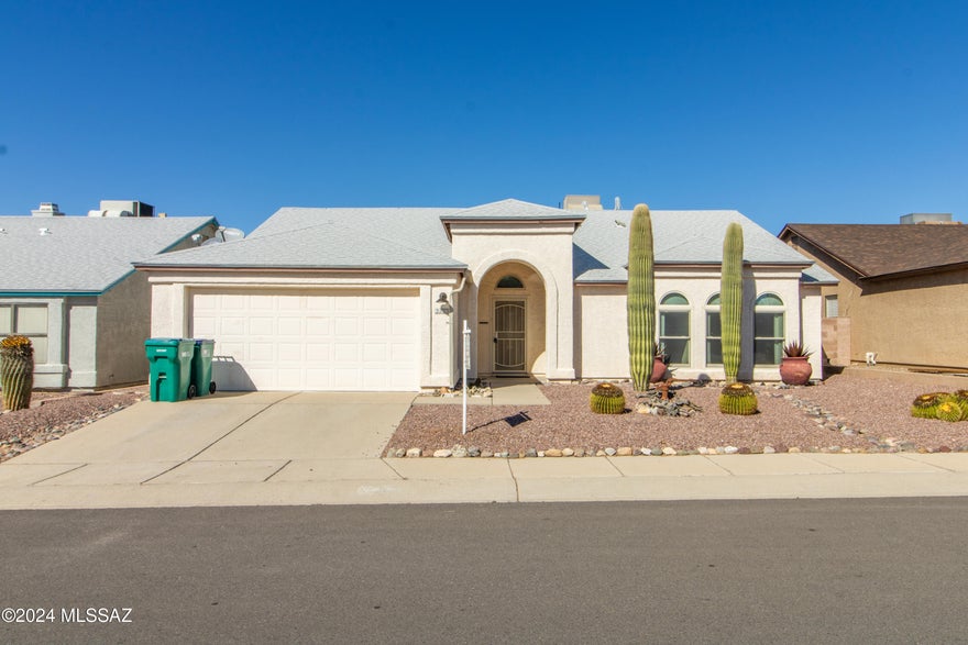 BRIGHT A BEAUTIFUL 4 BEDROOM AND 2 BATH SINGLE STORY RENTAL. UPDATED KITCHEN AND BATHROOMS ALL APPLIANCES AND WASHER AND DRYER INCLUDED. LOTS OF STORAGE AND WORK AREA IN GARAGE. LOW CARE FRONT AND BACKYARD. RENT $2100, $150 PET WITH APPROVED PET, $50 APP PER ADULT, CALL TODAY TO SCHEDULE  SHOWING.