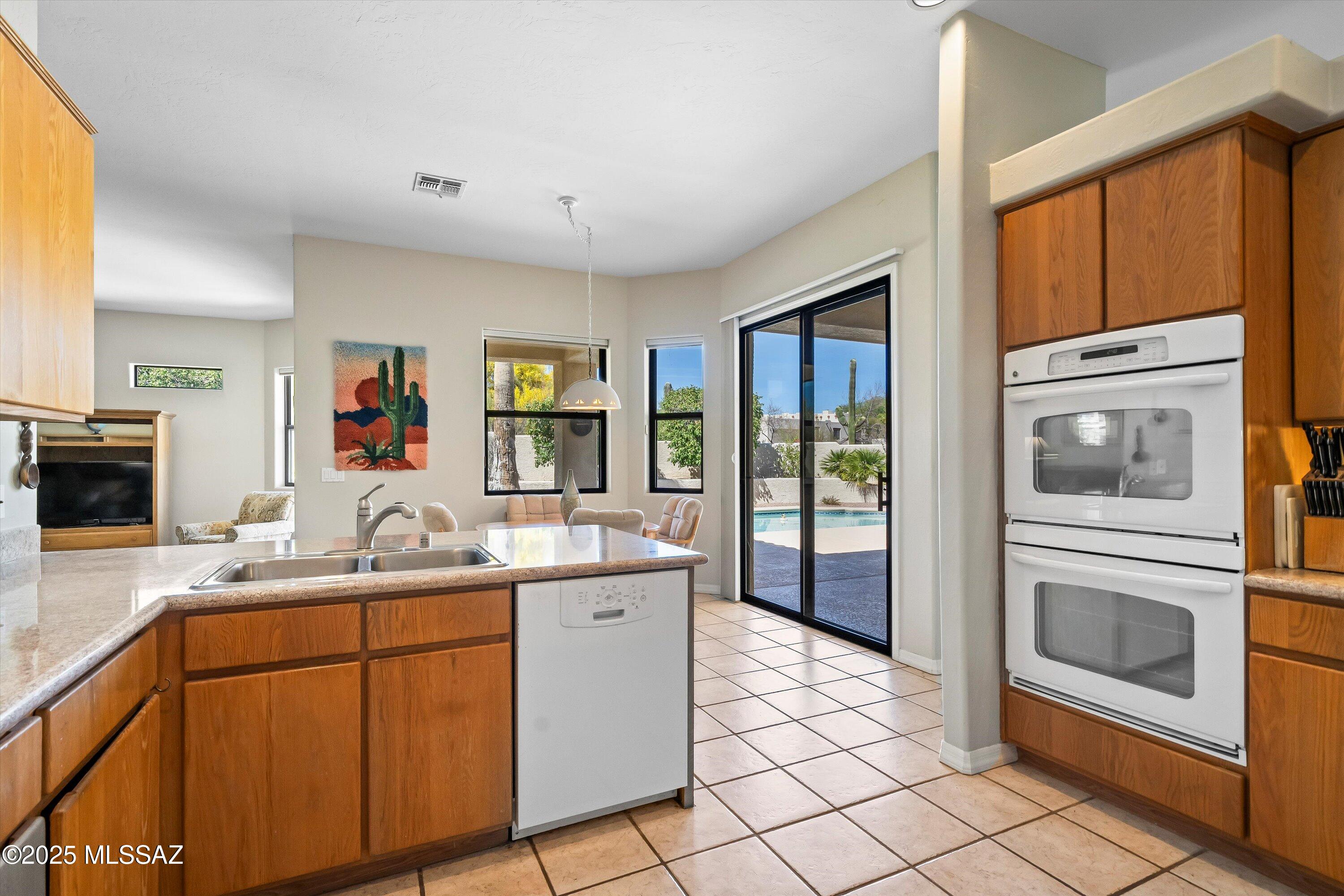 Canada Hills Estates (131-133) - Residential