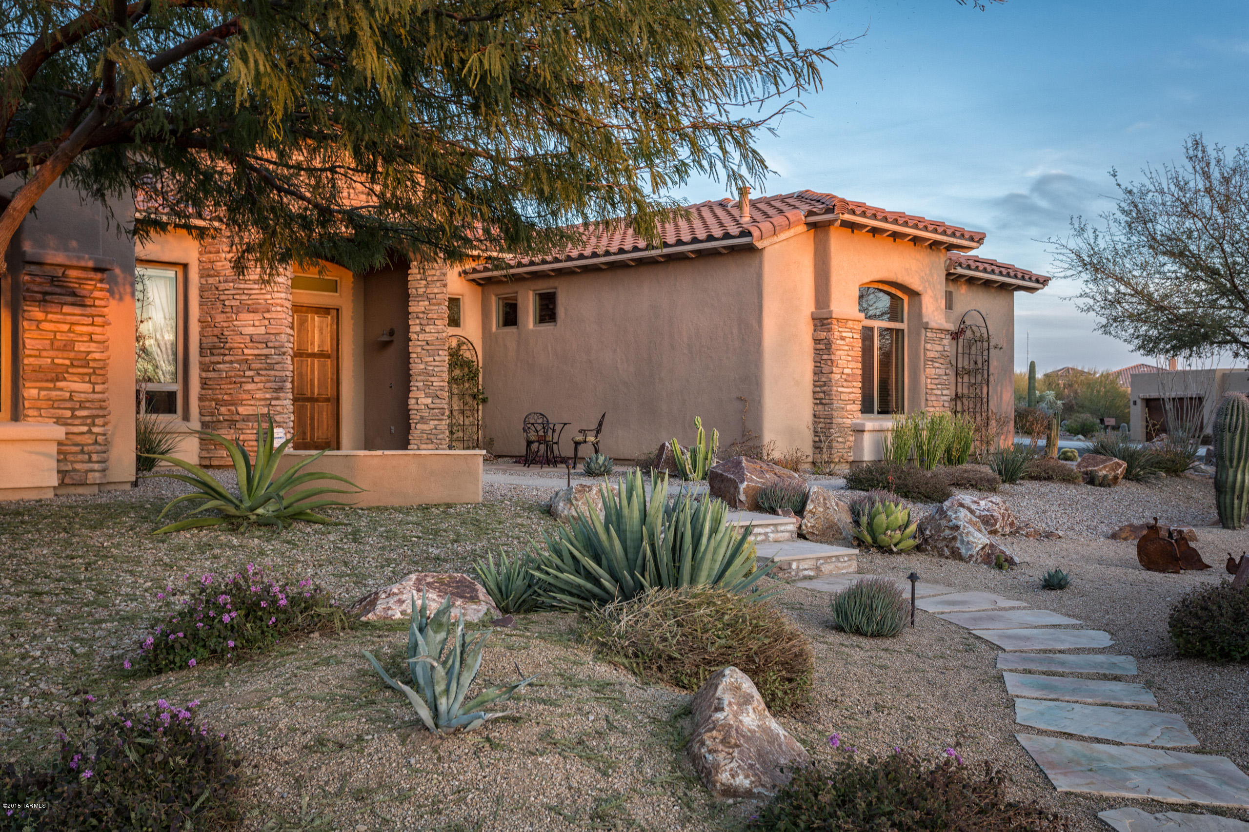 Dos Lagos at Dove Mountain (1-91) - Residential