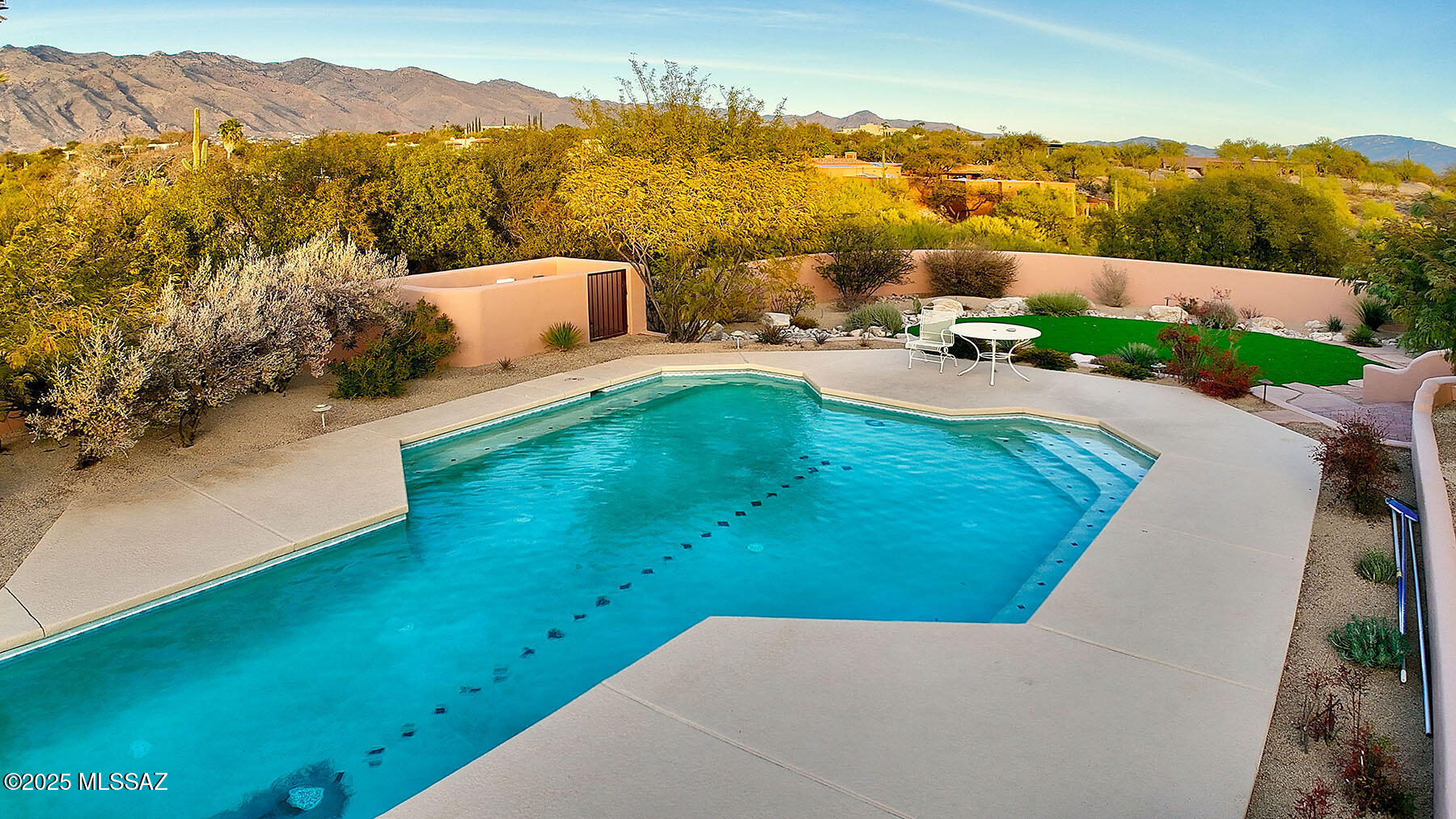 Catalina Foothills Est. NO. 10 (73-90, 119, 121, 123, 127-146) - Residential