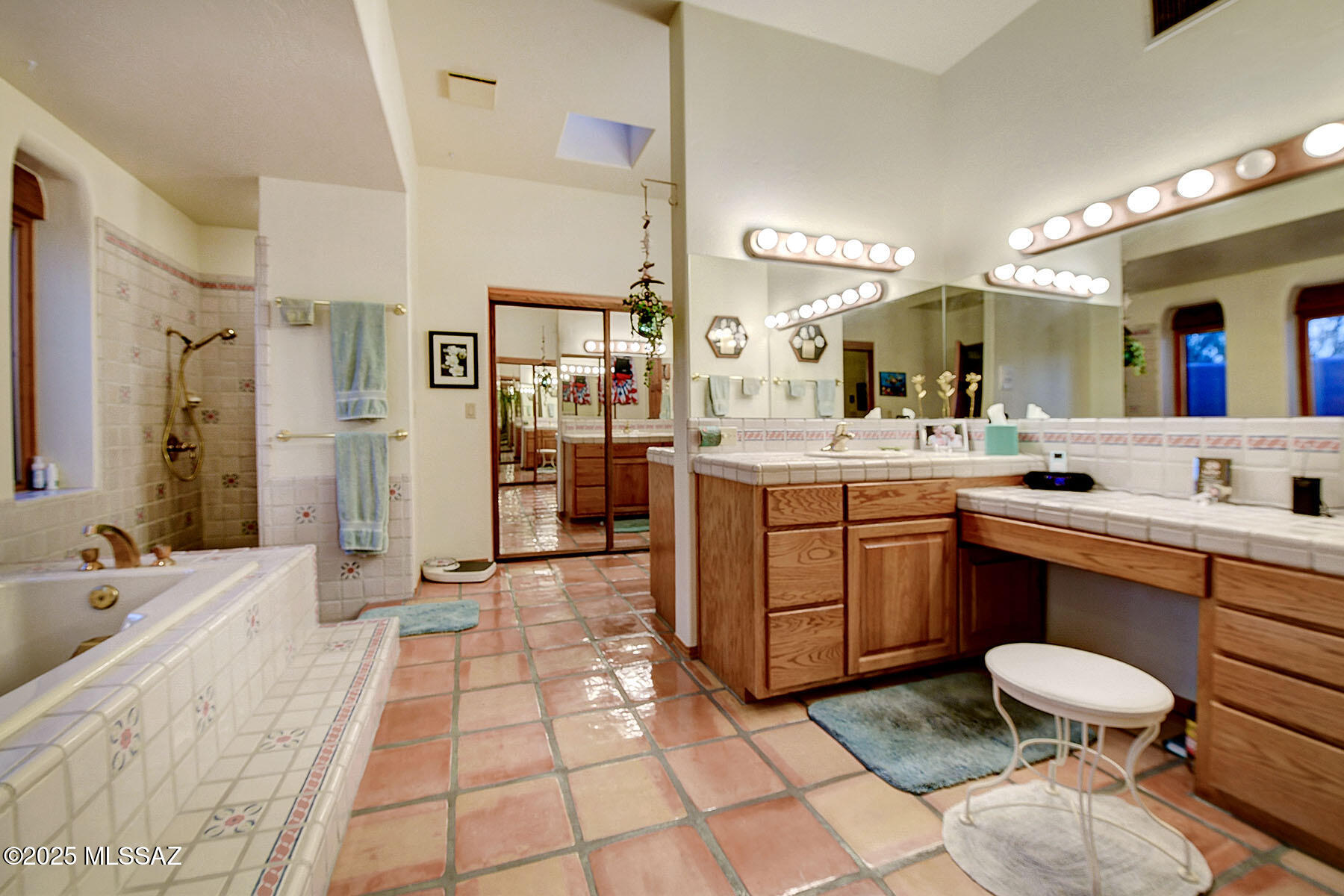 Catalina Foothills Est. NO. 10 (73-90, 119, 121, 123, 127-146) - Residential