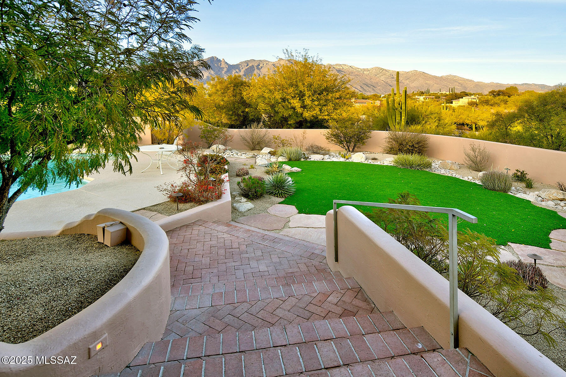 Catalina Foothills Est. NO. 10 (73-90, 119, 121, 123, 127-146) - Residential