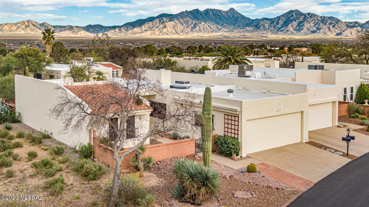 Green Valley Townhouses NO.6(1-84) - Residential