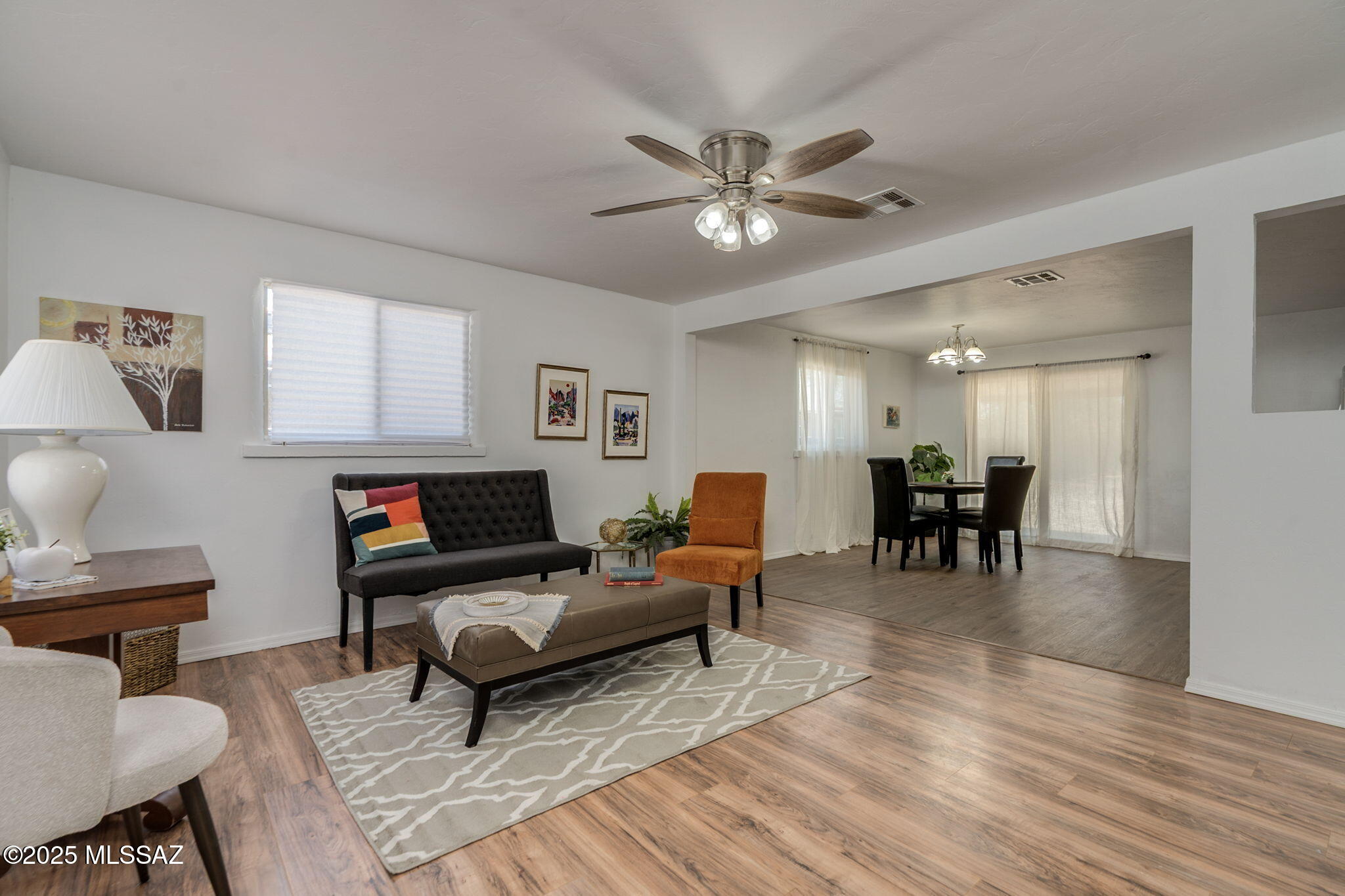 407 W Lincoln Street