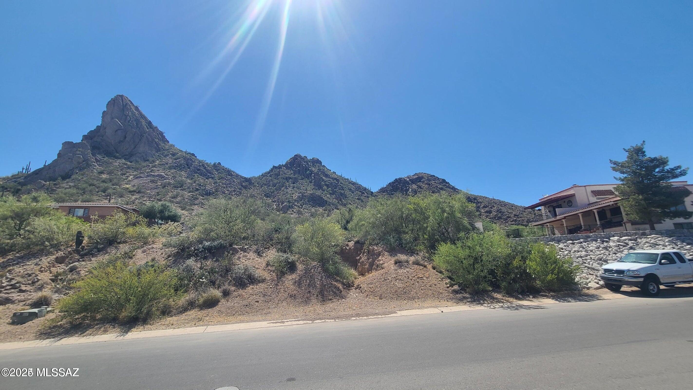 5322 S Camino De La Tierra 2