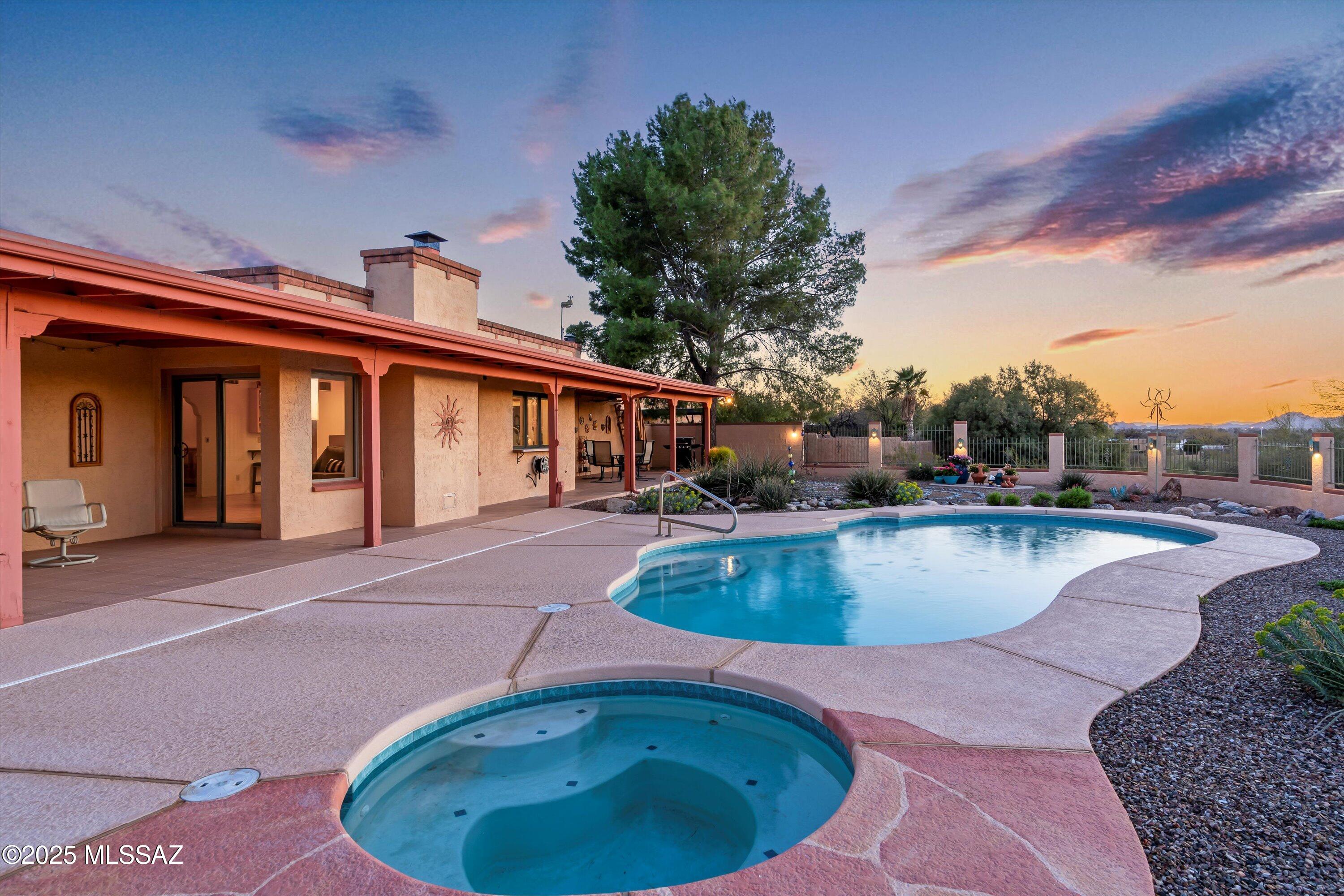 Country Club Vista (1-74) - Residential