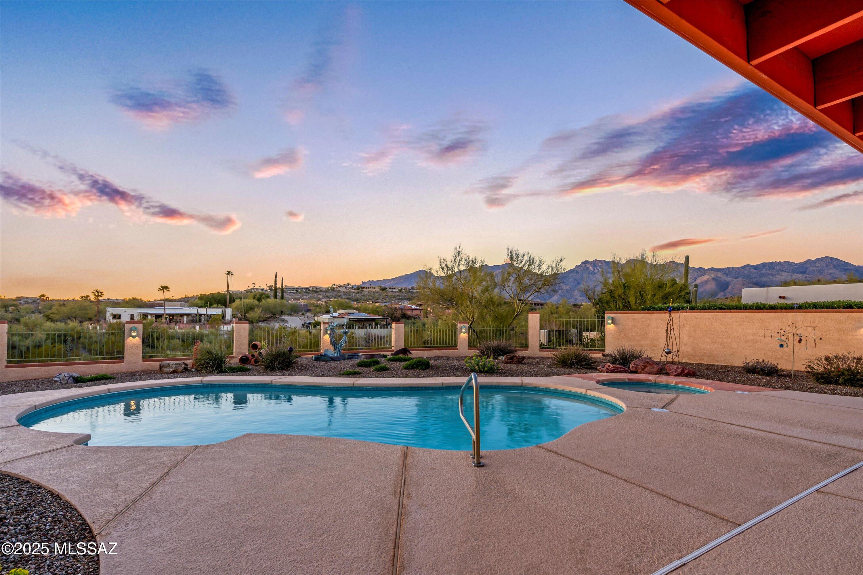 Country Club Vista (1-74) - Residential