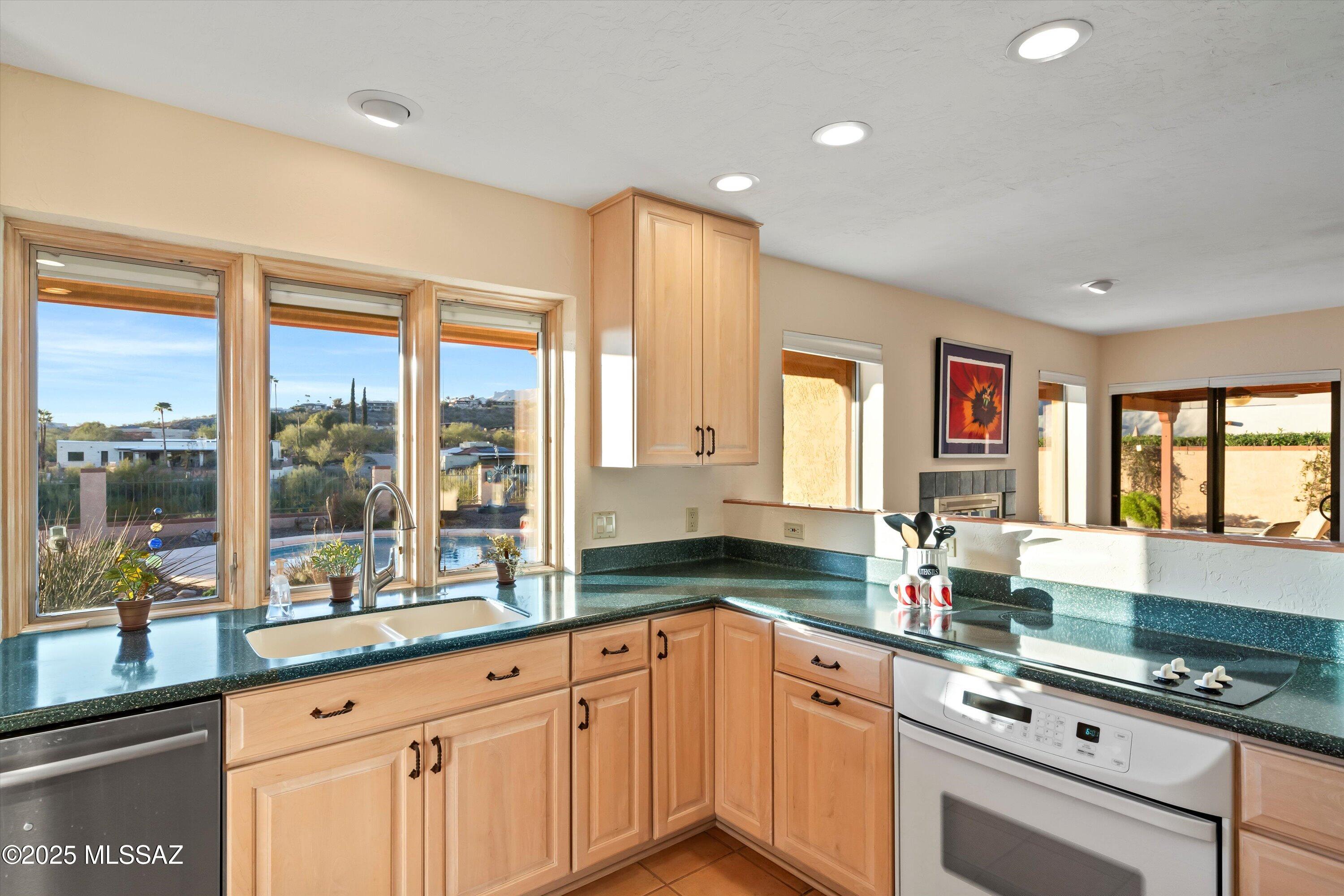 Country Club Vista (1-74) - Residential