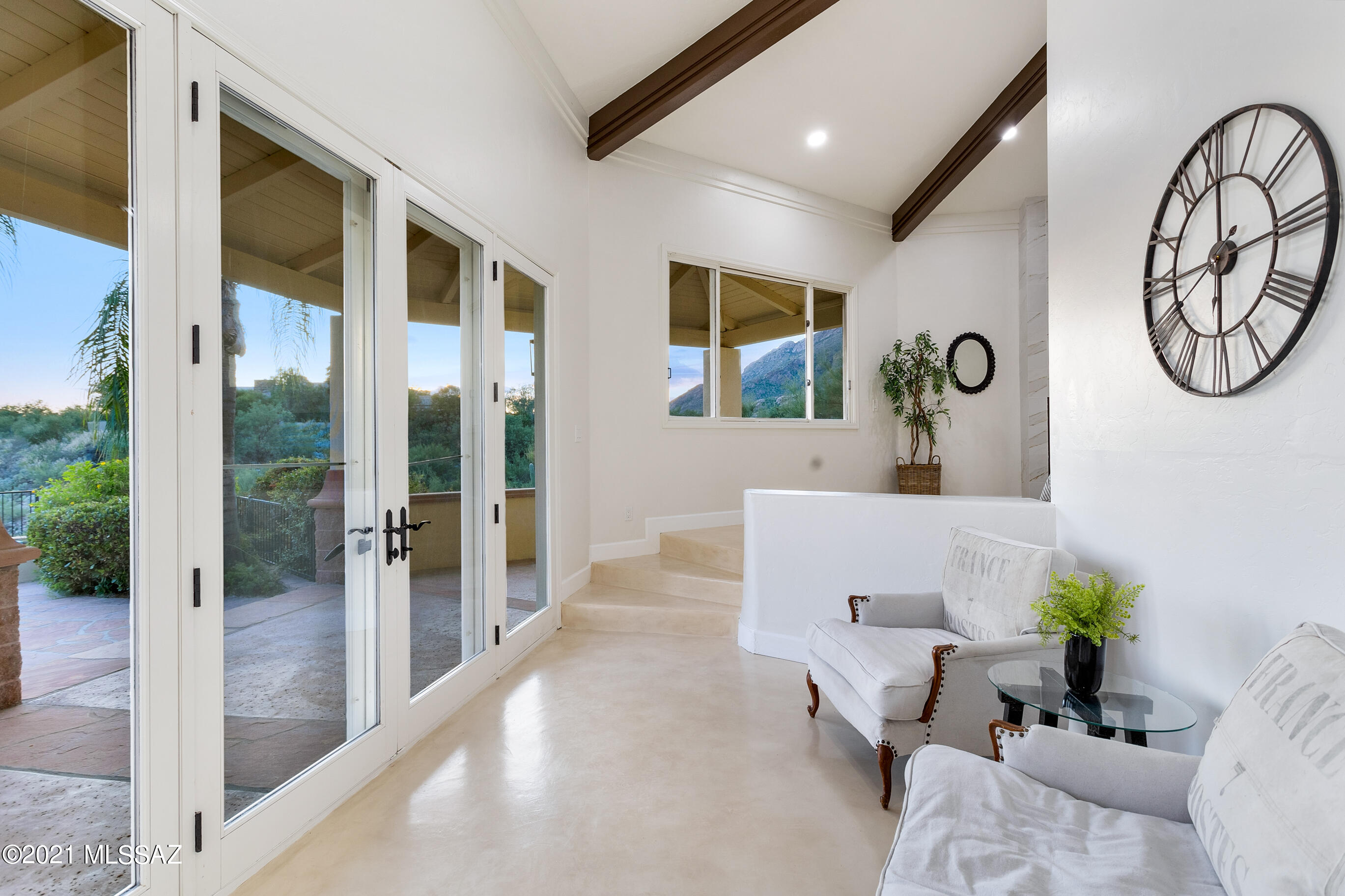 Finisterra (1-210) - Residential