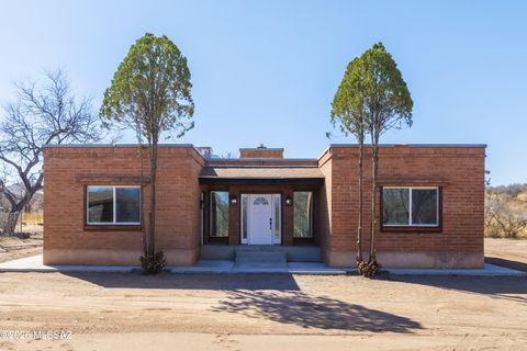 MLS: 22506408
