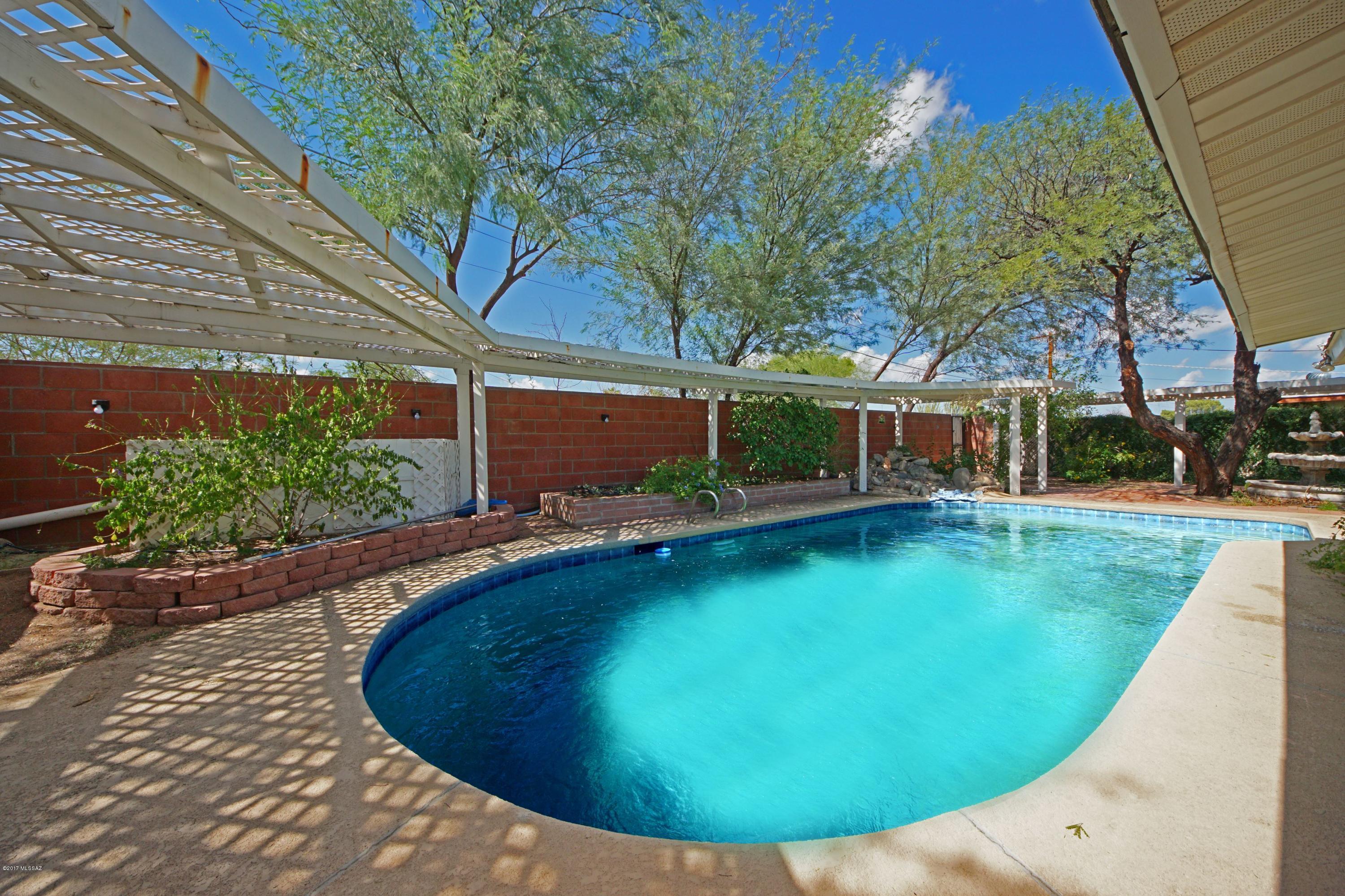 Manana Vista - Residential