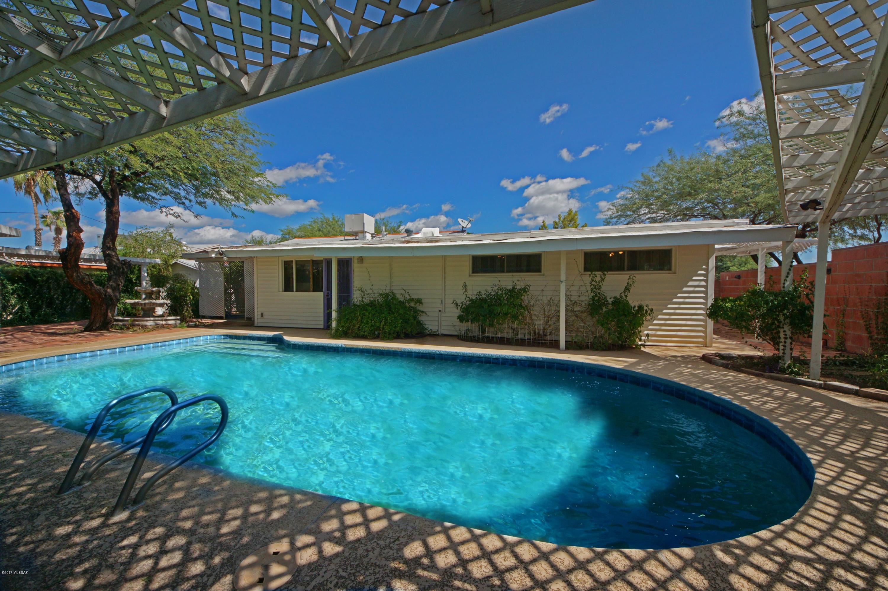 Manana Vista - Residential