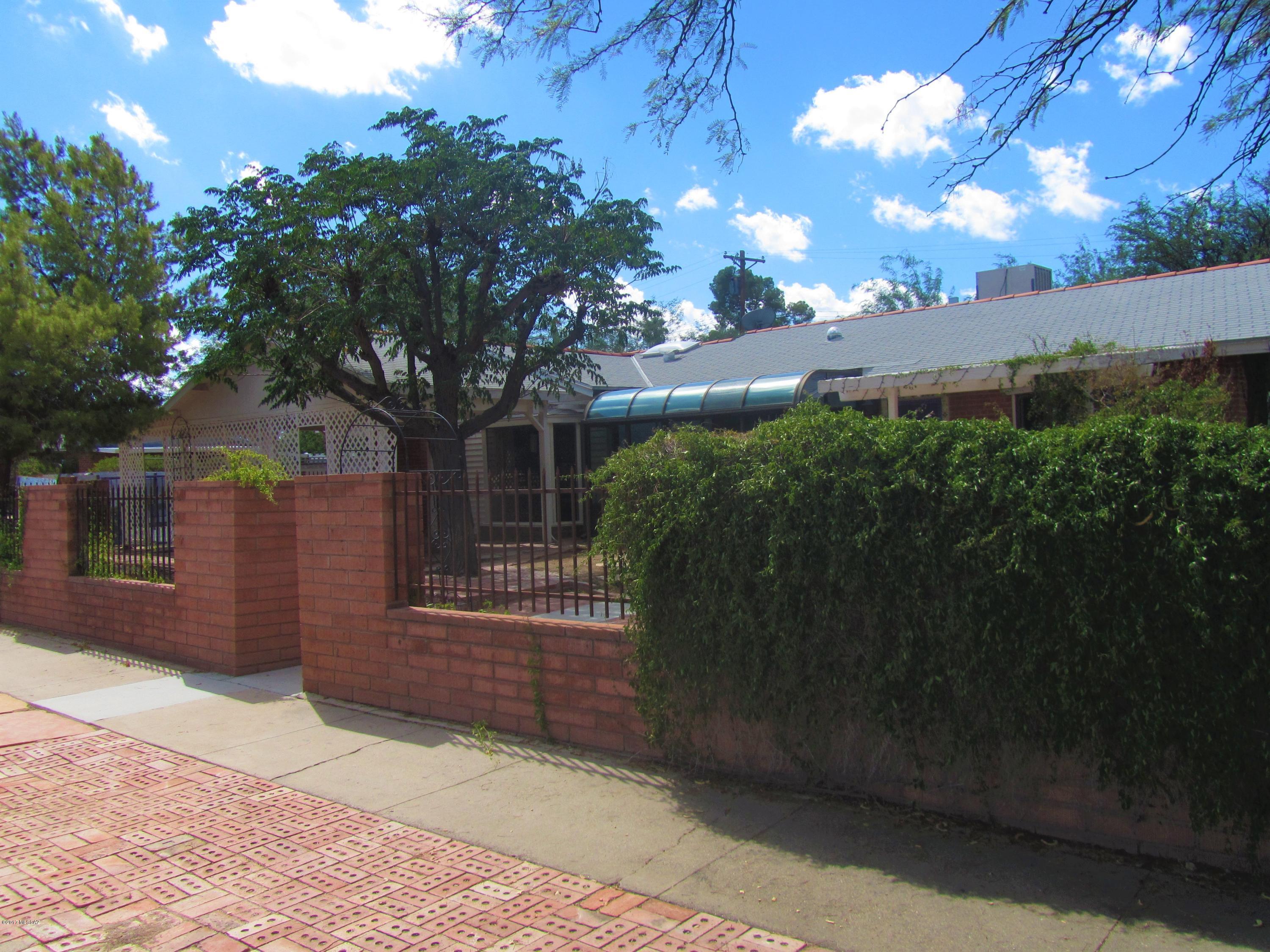 Manana Vista - Residential
