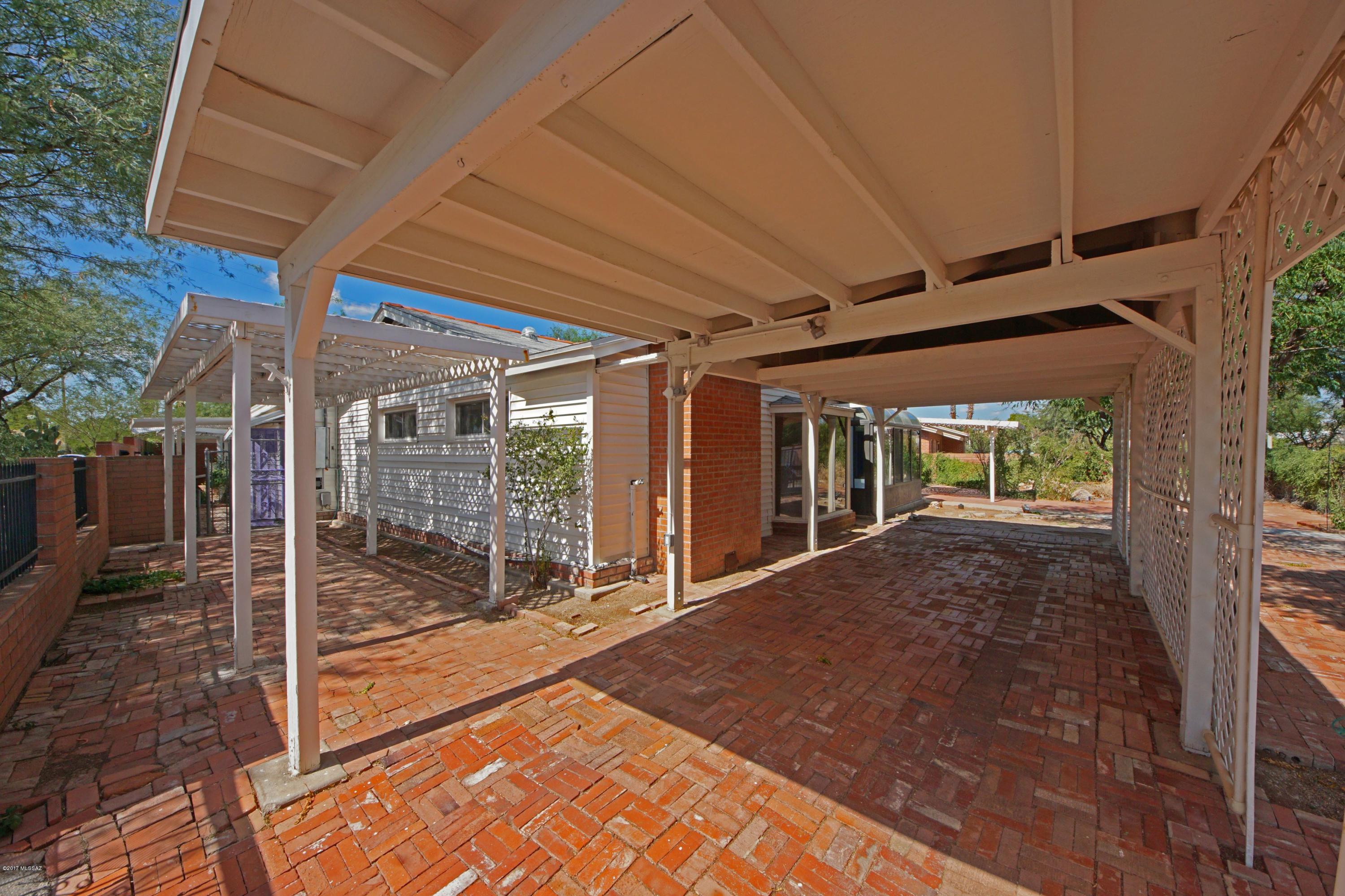 Manana Vista - Residential
