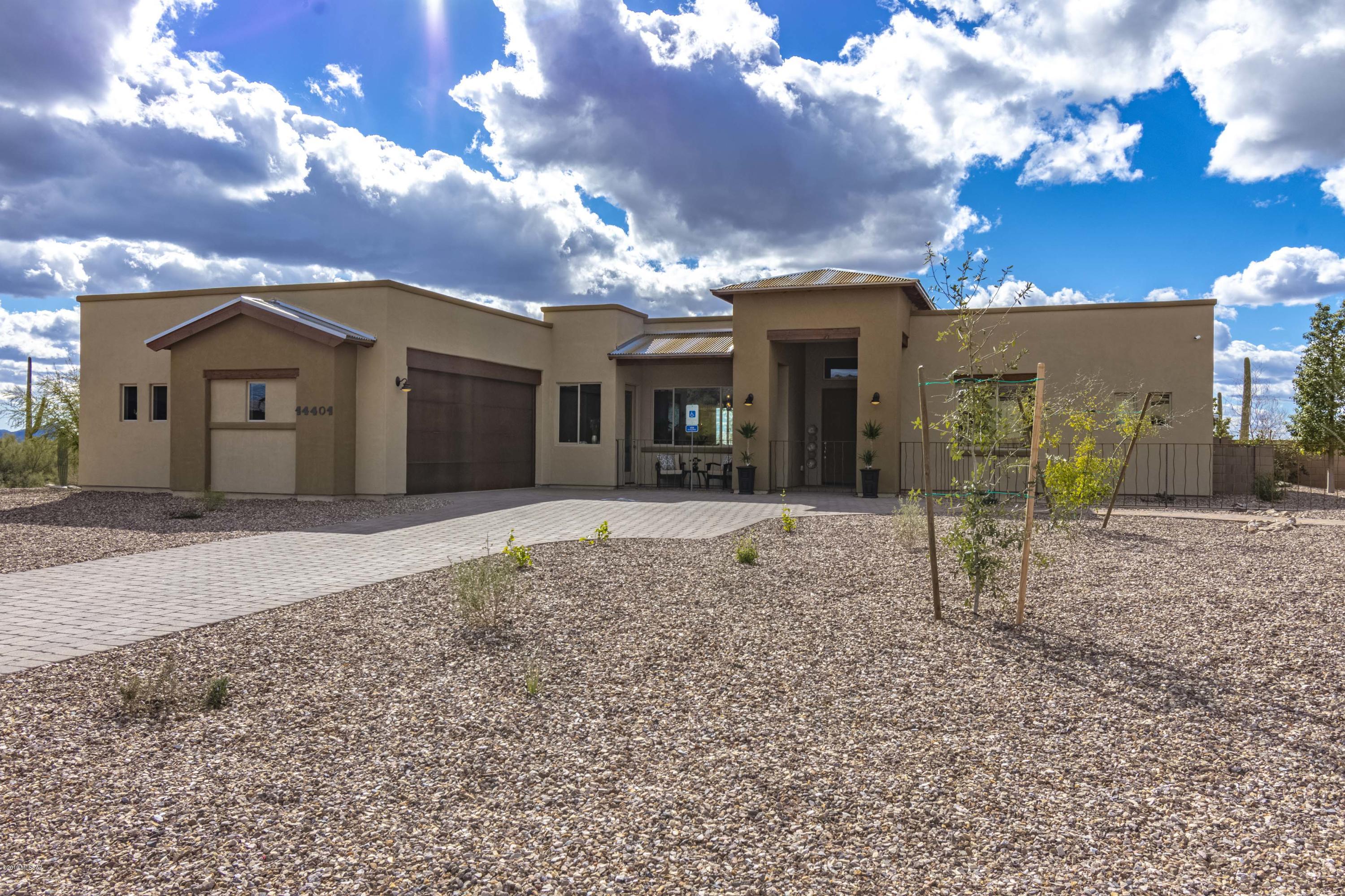 Boulder Bridge Pass At Dove Mountain SQ20132910078 - Residential