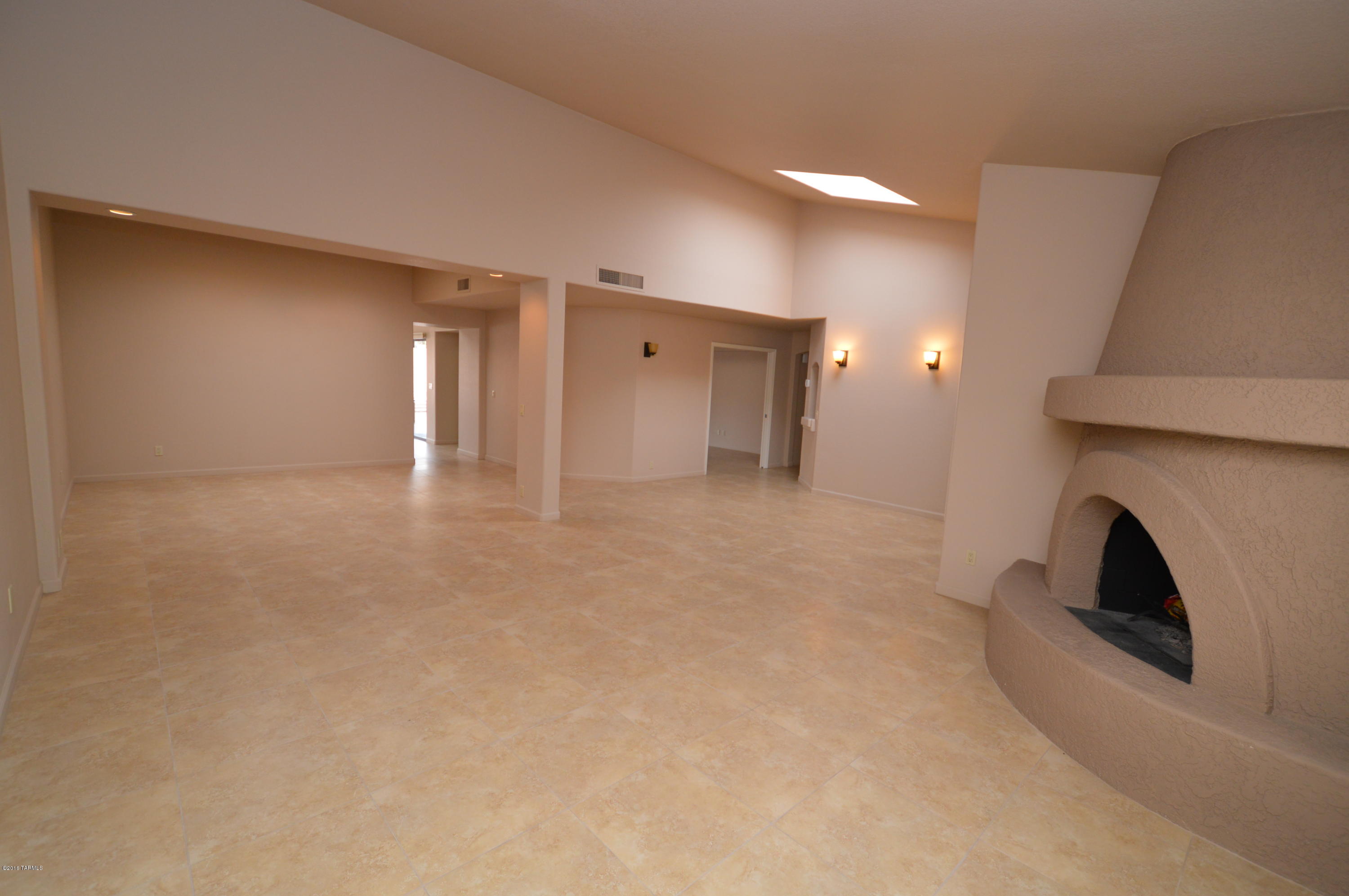 Riverbend - Sabino Canyon Road  (1-97) - Residential Lease