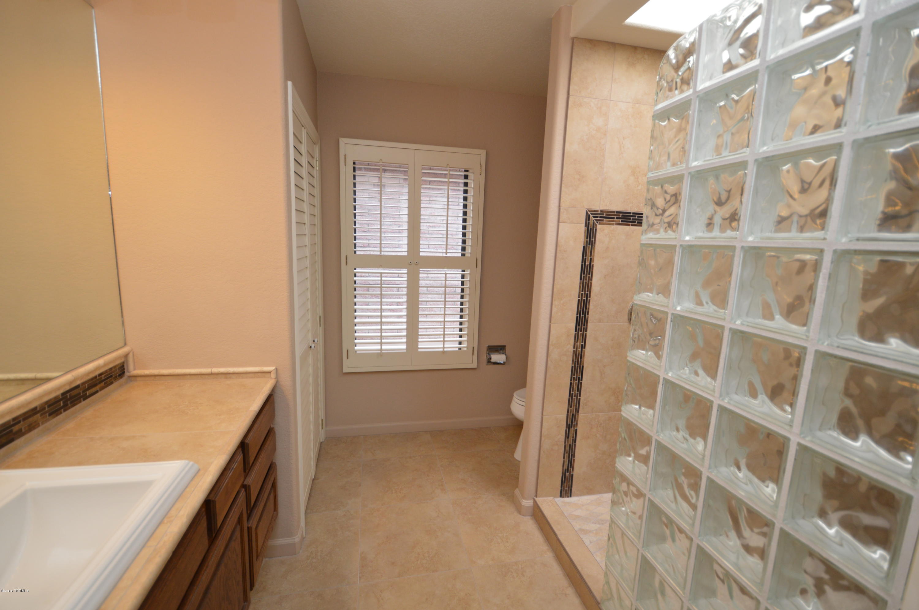 Riverbend - Sabino Canyon Road  (1-97) - Residential Lease