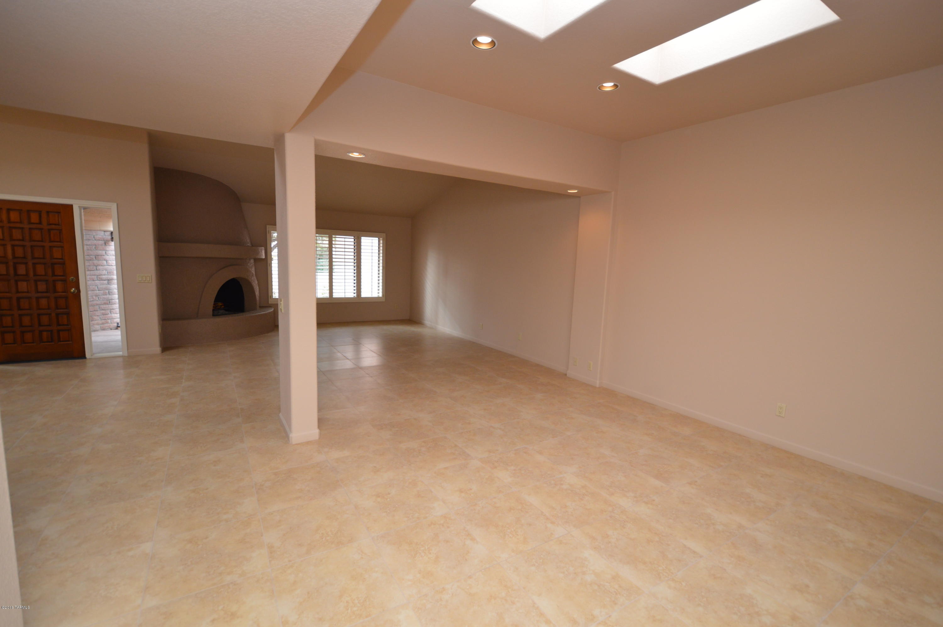 Riverbend - Sabino Canyon Road  (1-97) - Residential Lease
