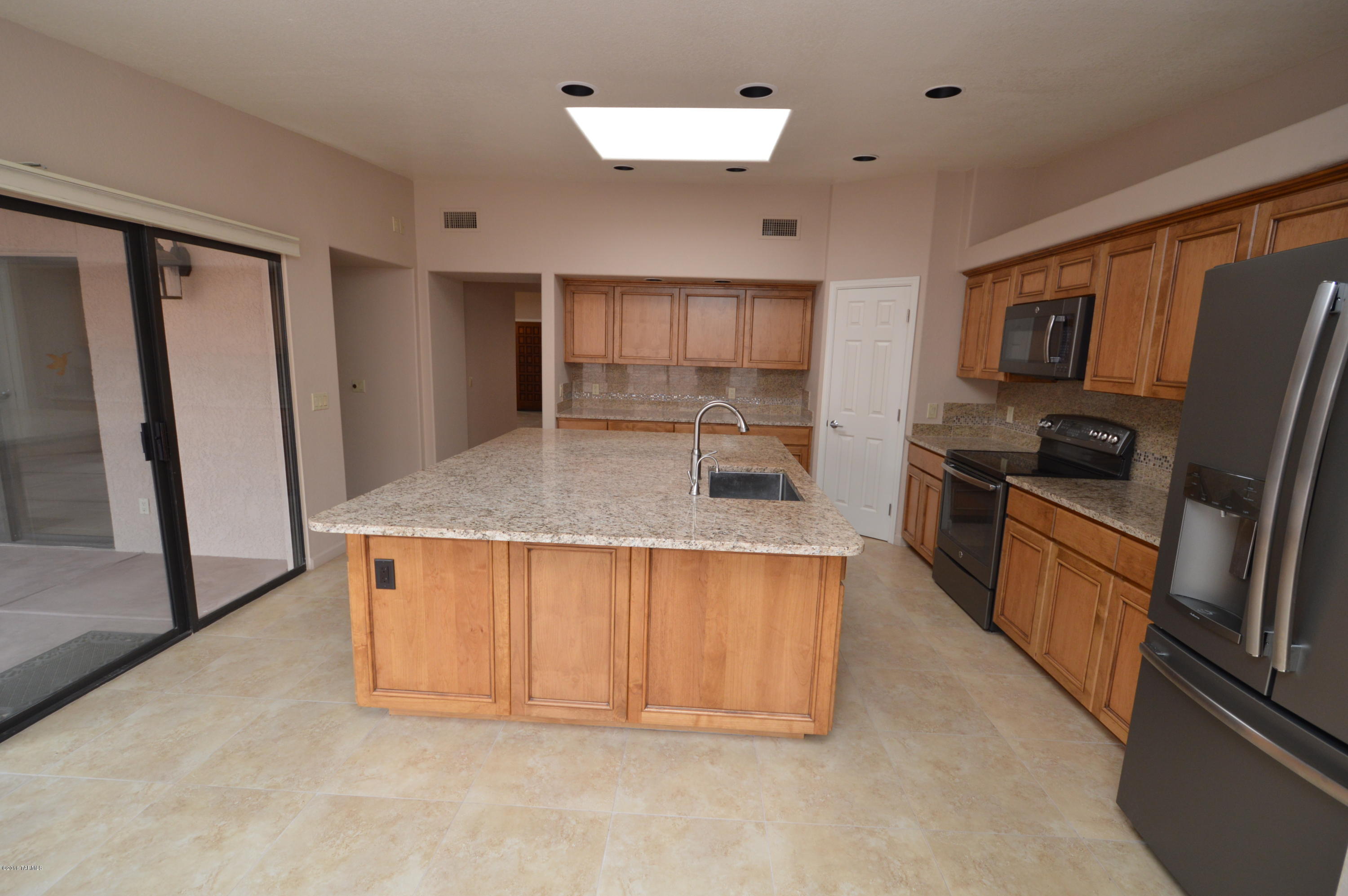 Riverbend - Sabino Canyon Road  (1-97) - Residential Lease