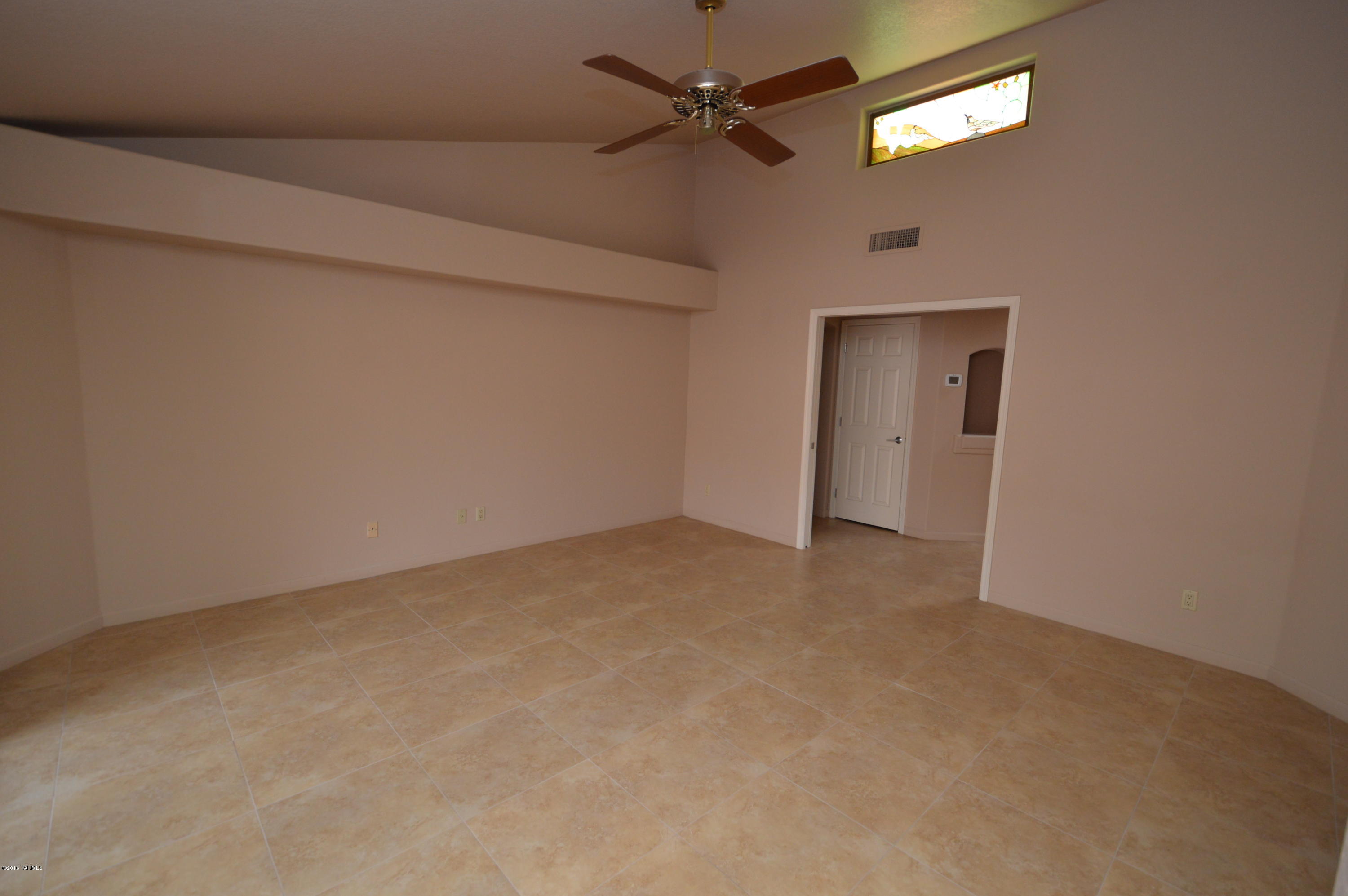 Riverbend - Sabino Canyon Road  (1-97) - Residential Lease