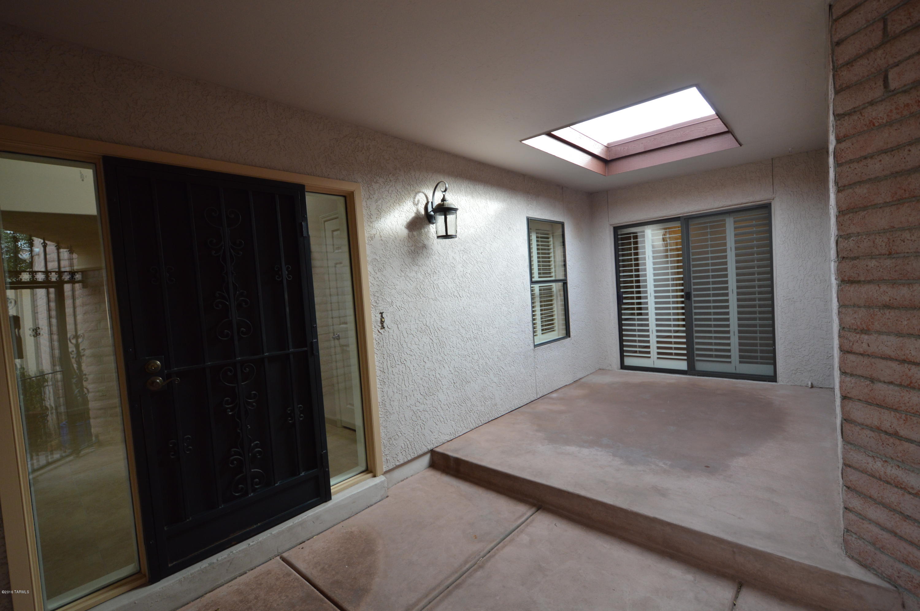 Riverbend - Sabino Canyon Road  (1-97) - Residential Lease