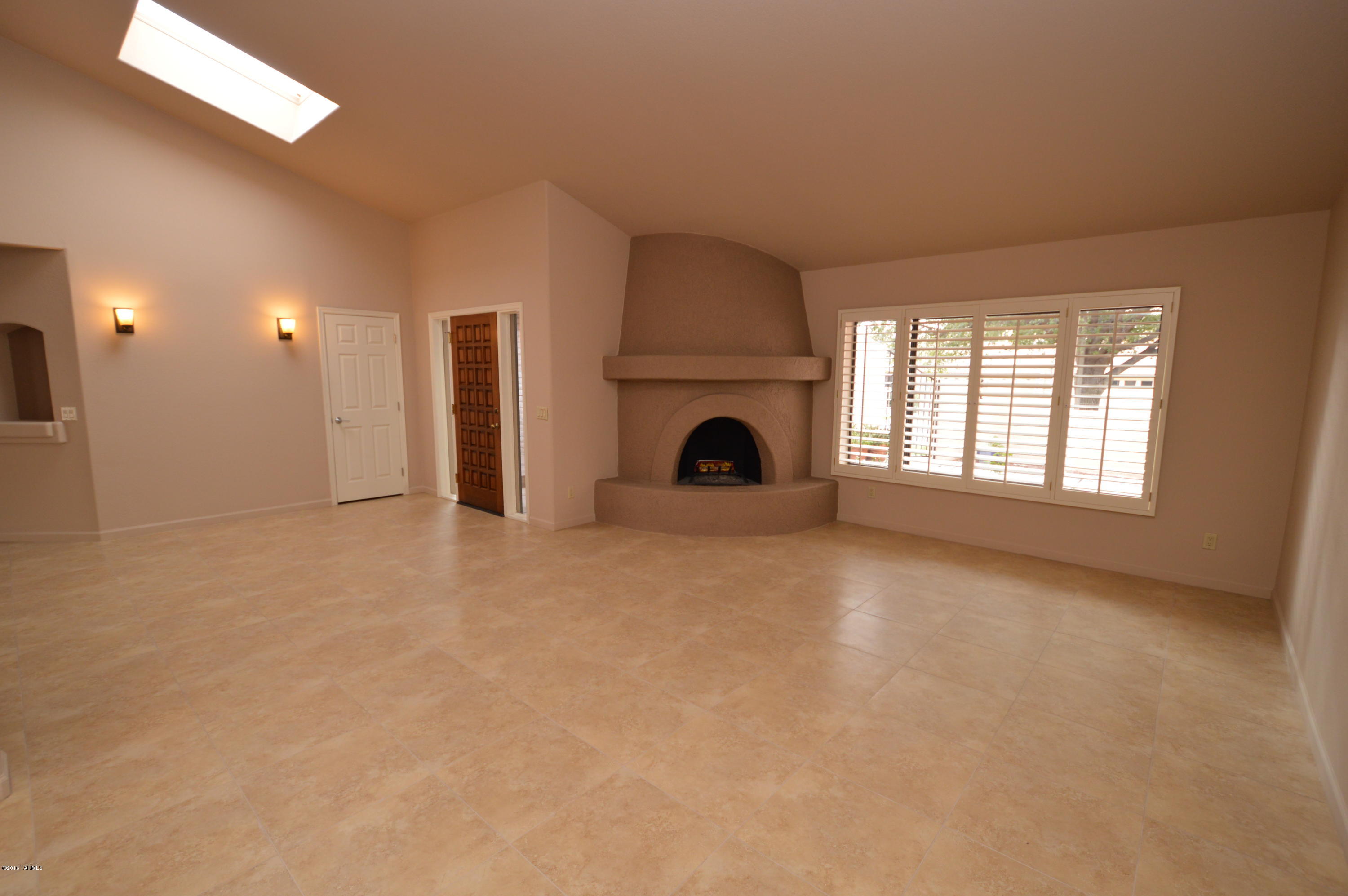 Riverbend - Sabino Canyon Road  (1-97) - Residential Lease