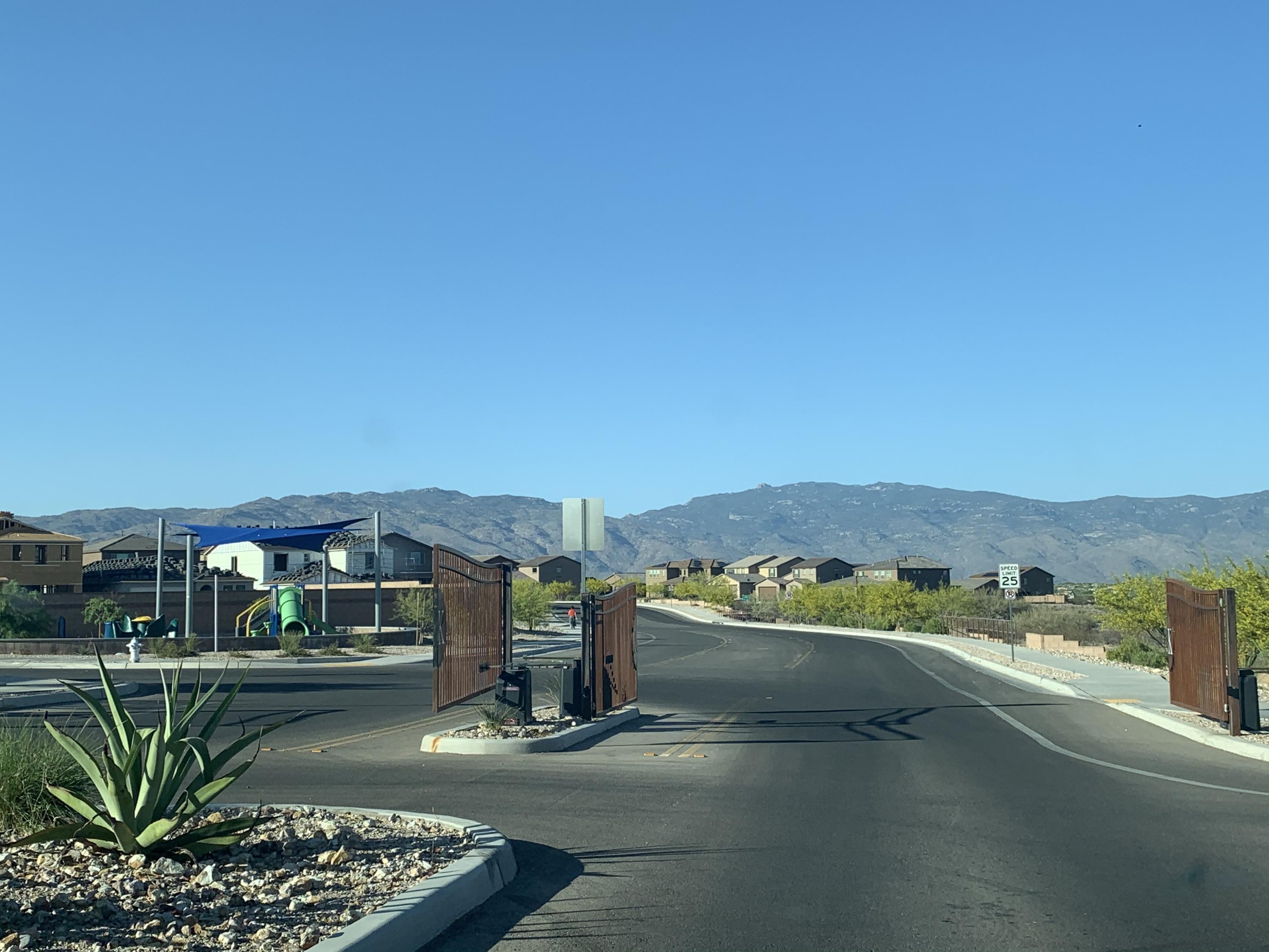 The Vistas At Rincon Knolls SQ20152600506 - Residential Lease