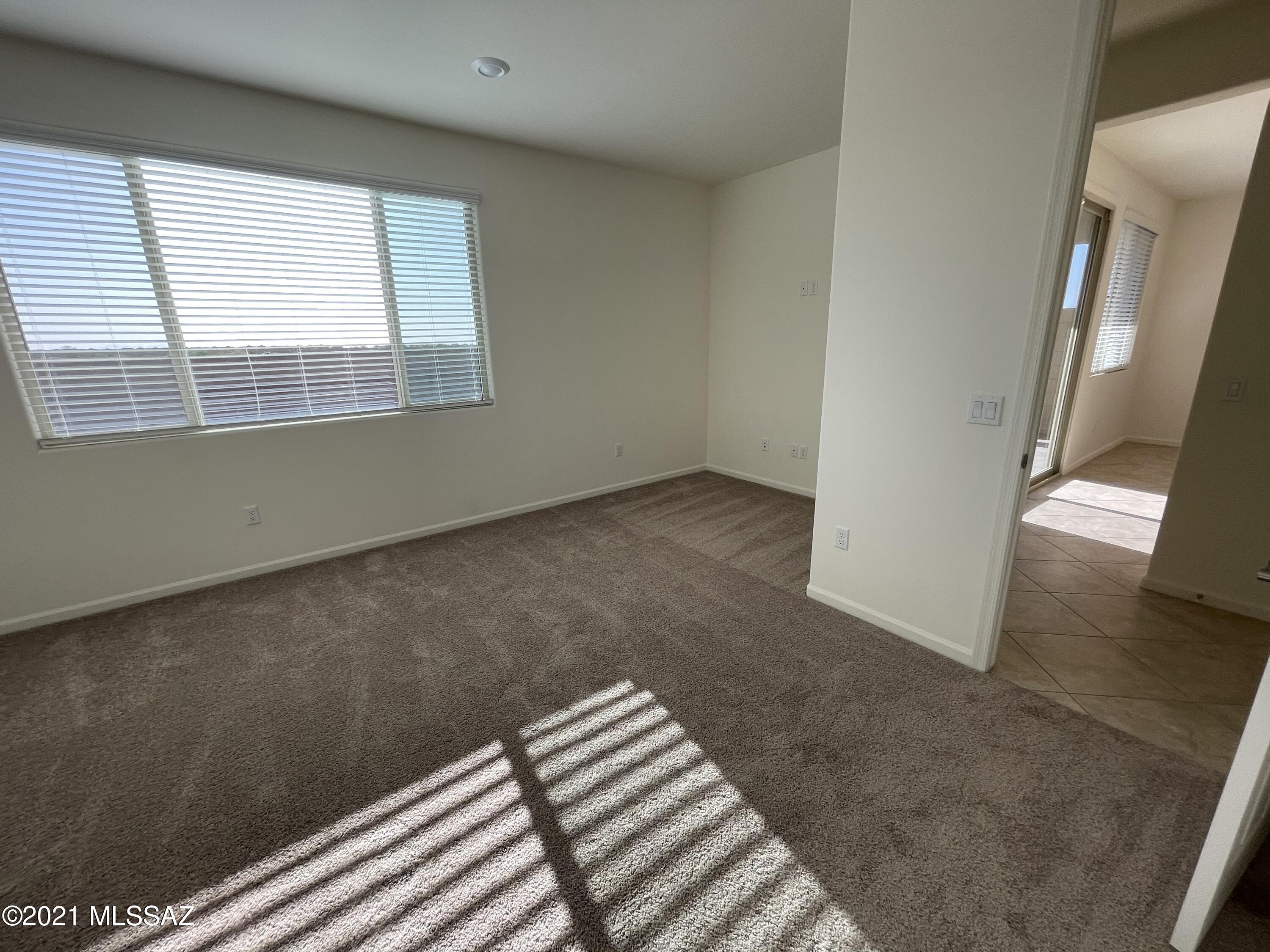 The Vistas At Rincon Knolls SQ20152600506 - Residential Lease