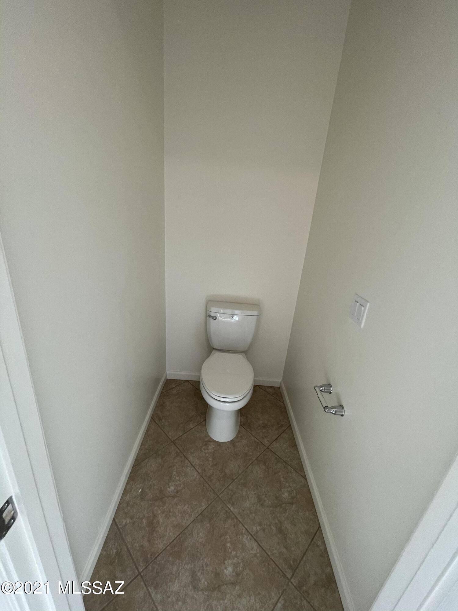 The Vistas At Rincon Knolls SQ20152600506 - Residential Lease