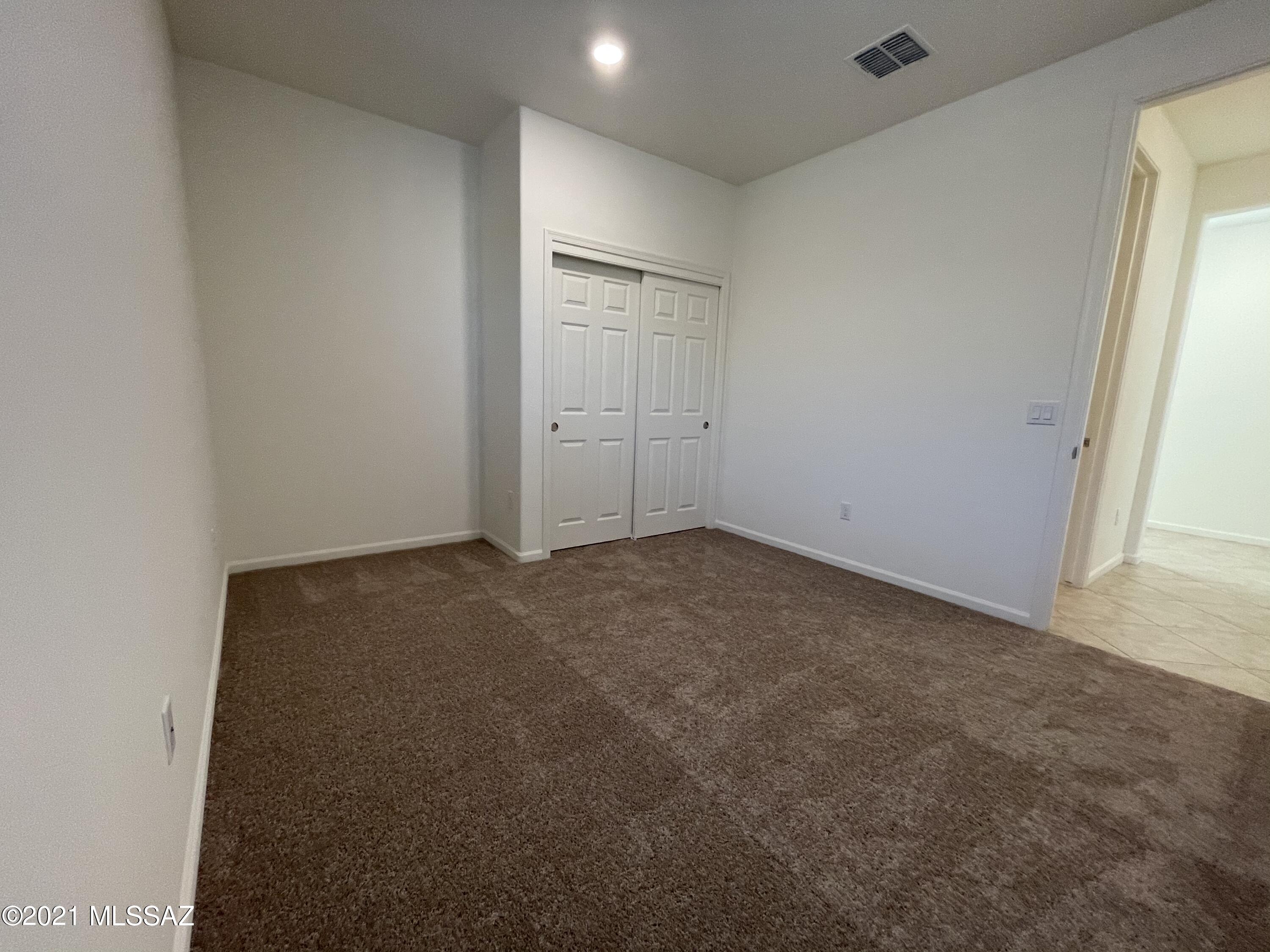The Vistas At Rincon Knolls SQ20152600506 - Residential Lease
