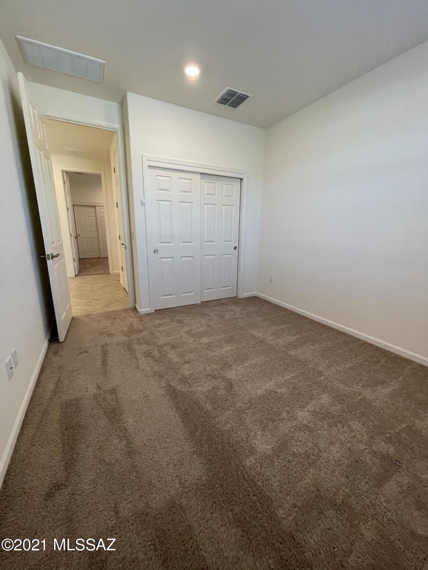 The Vistas At Rincon Knolls SQ20152600506 - Residential Lease