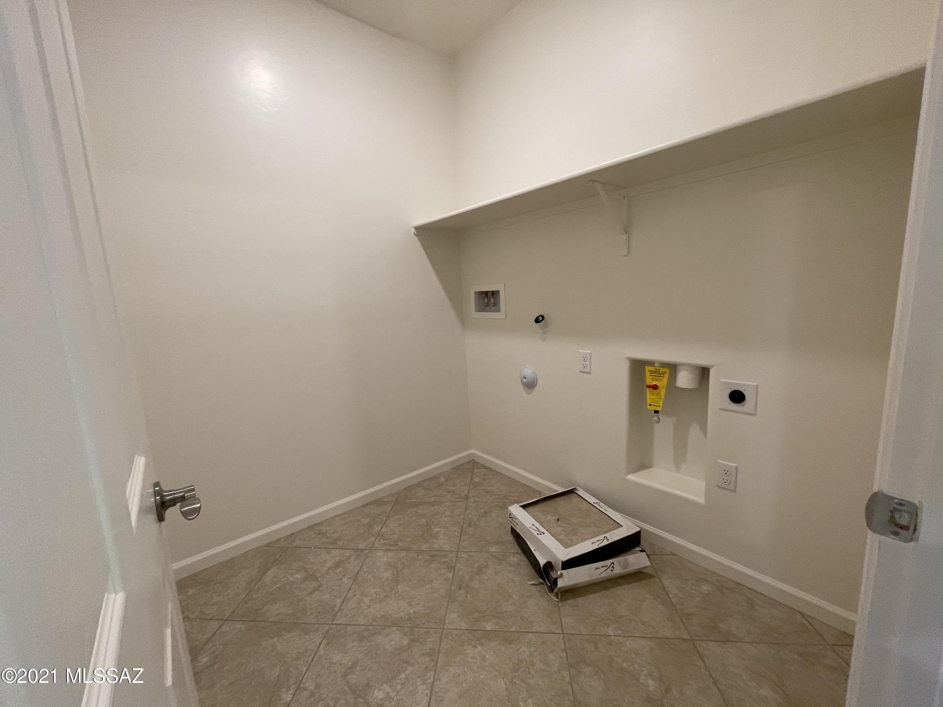 The Vistas At Rincon Knolls SQ20152600506 - Residential Lease