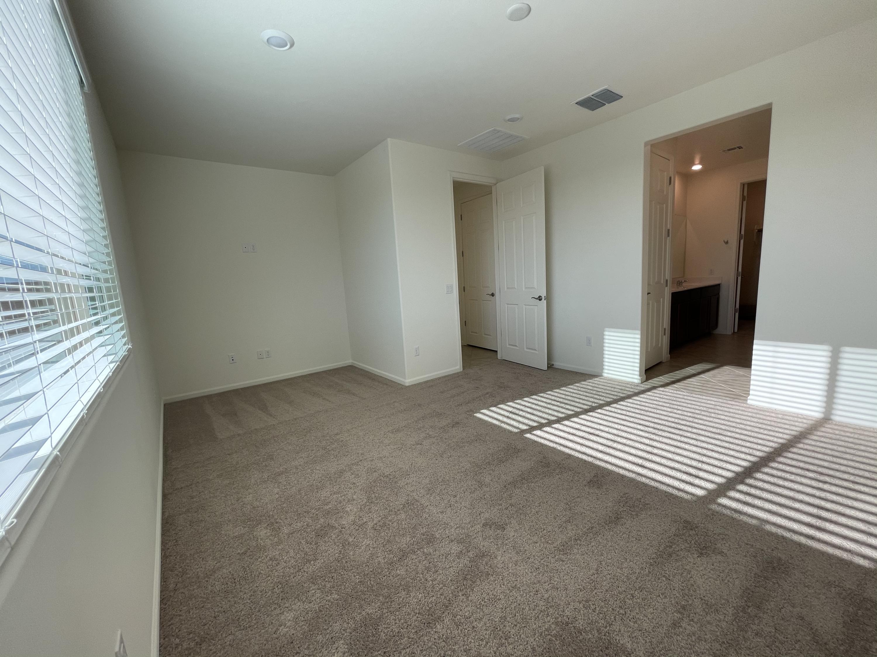 The Vistas At Rincon Knolls SQ20152600506 - Residential Lease