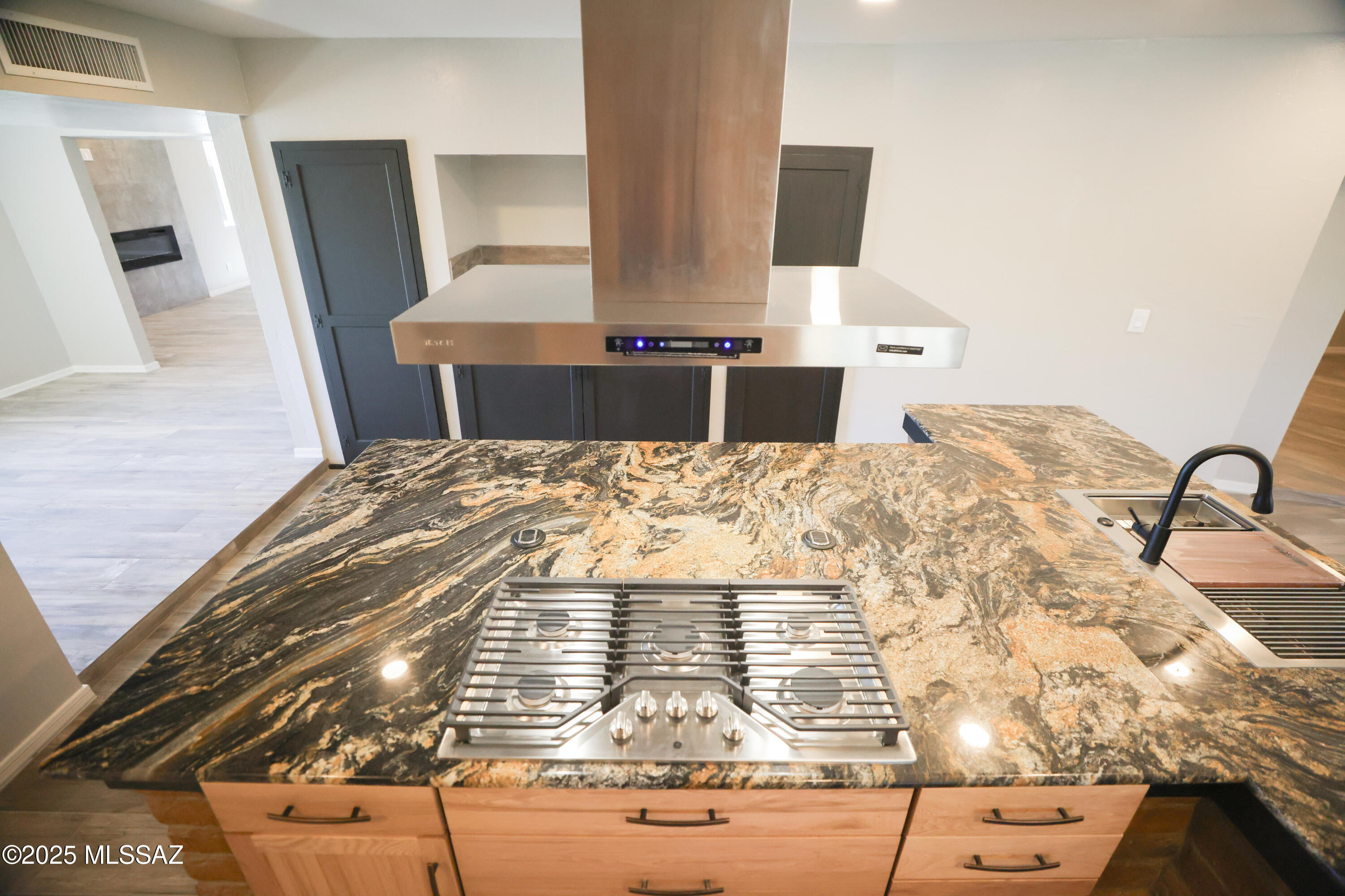 17801 S Copper Cut Trail