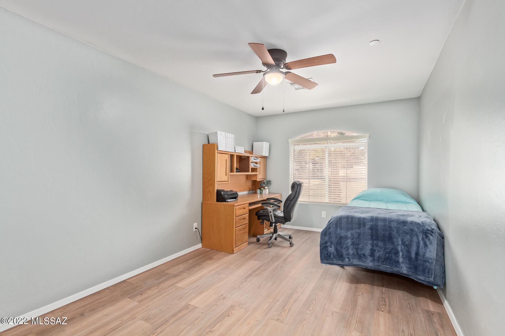 Thornydale Terrace(1-104) - Residential